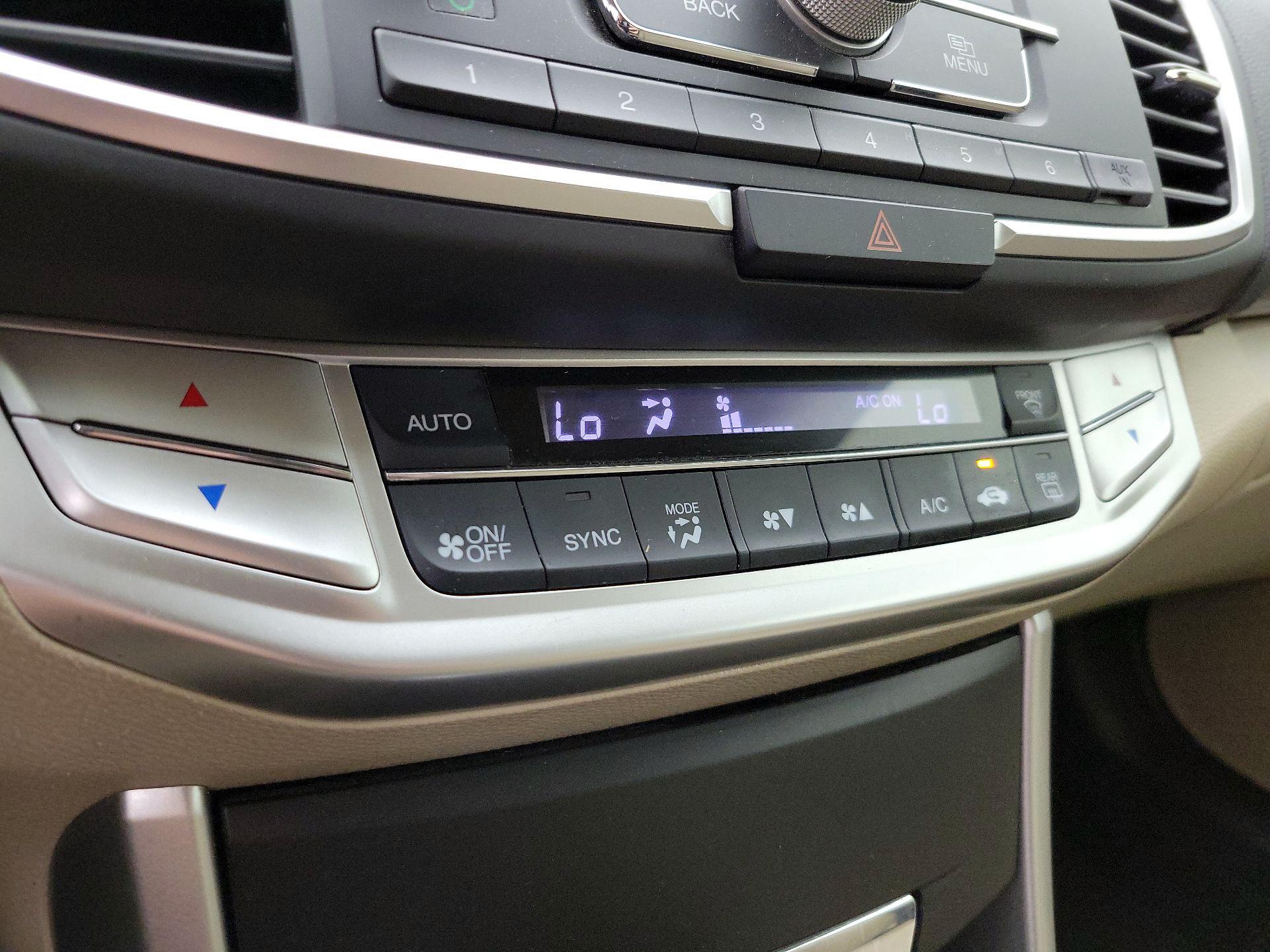 Thumbnail: 2014 Honda Accord - 16