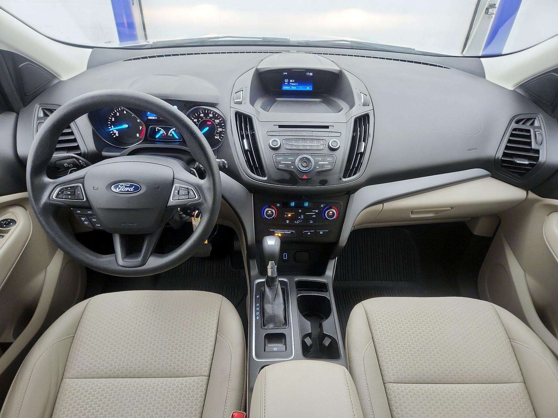 Thumbnail: 2017 Ford Escape - 9