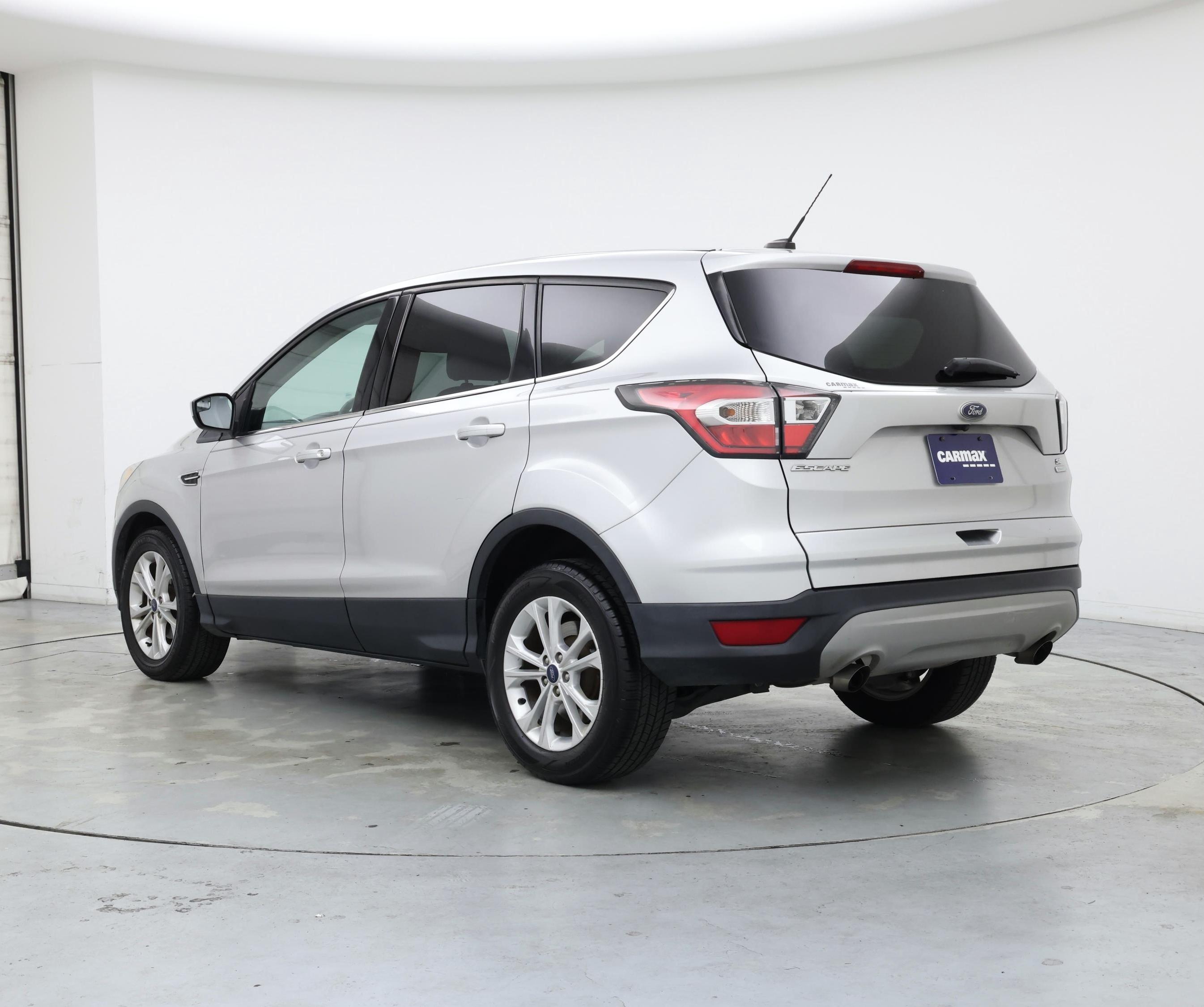Thumbnail: 2017 Ford Escape - 2