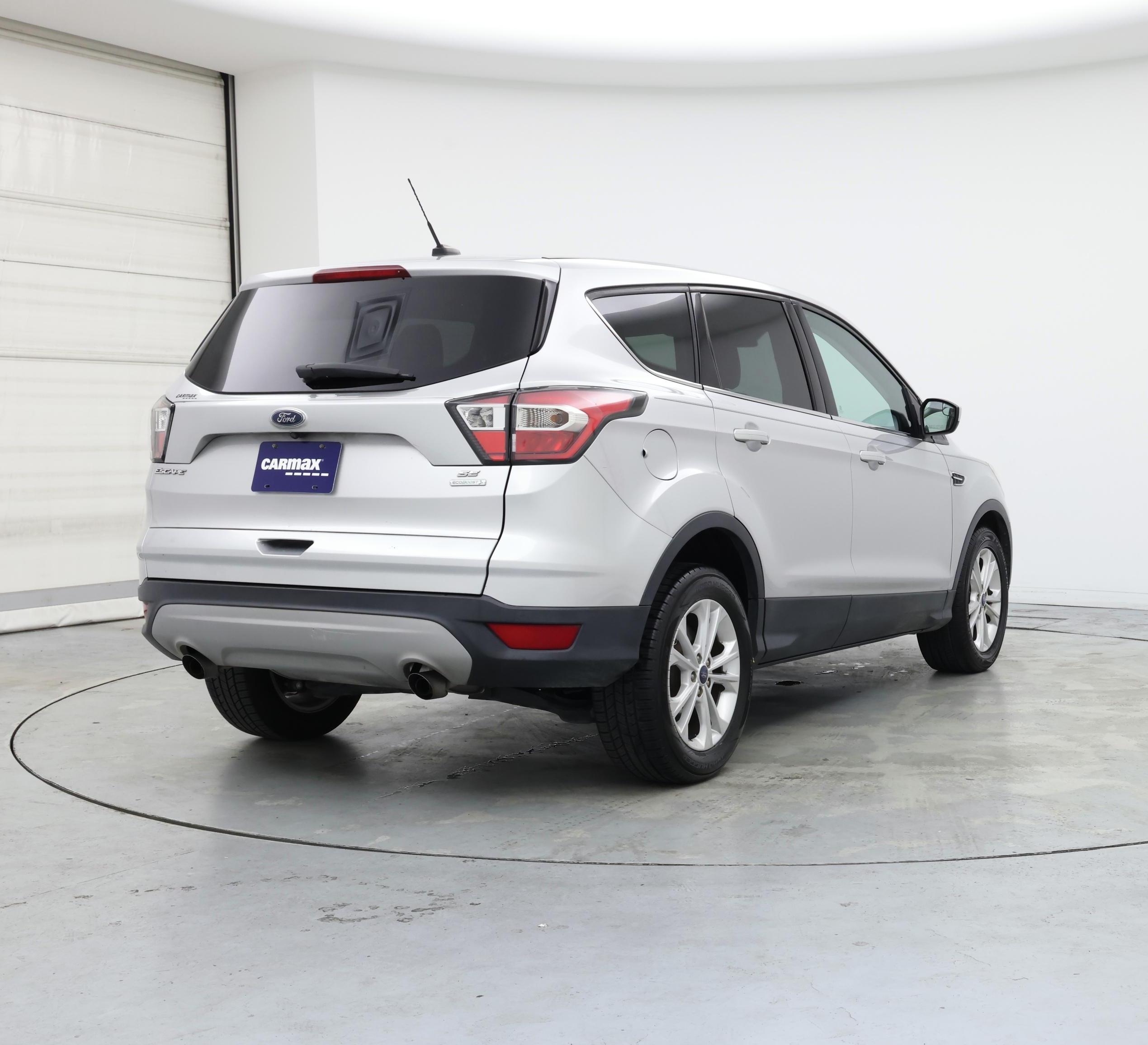 Thumbnail: 2017 Ford Escape - 8