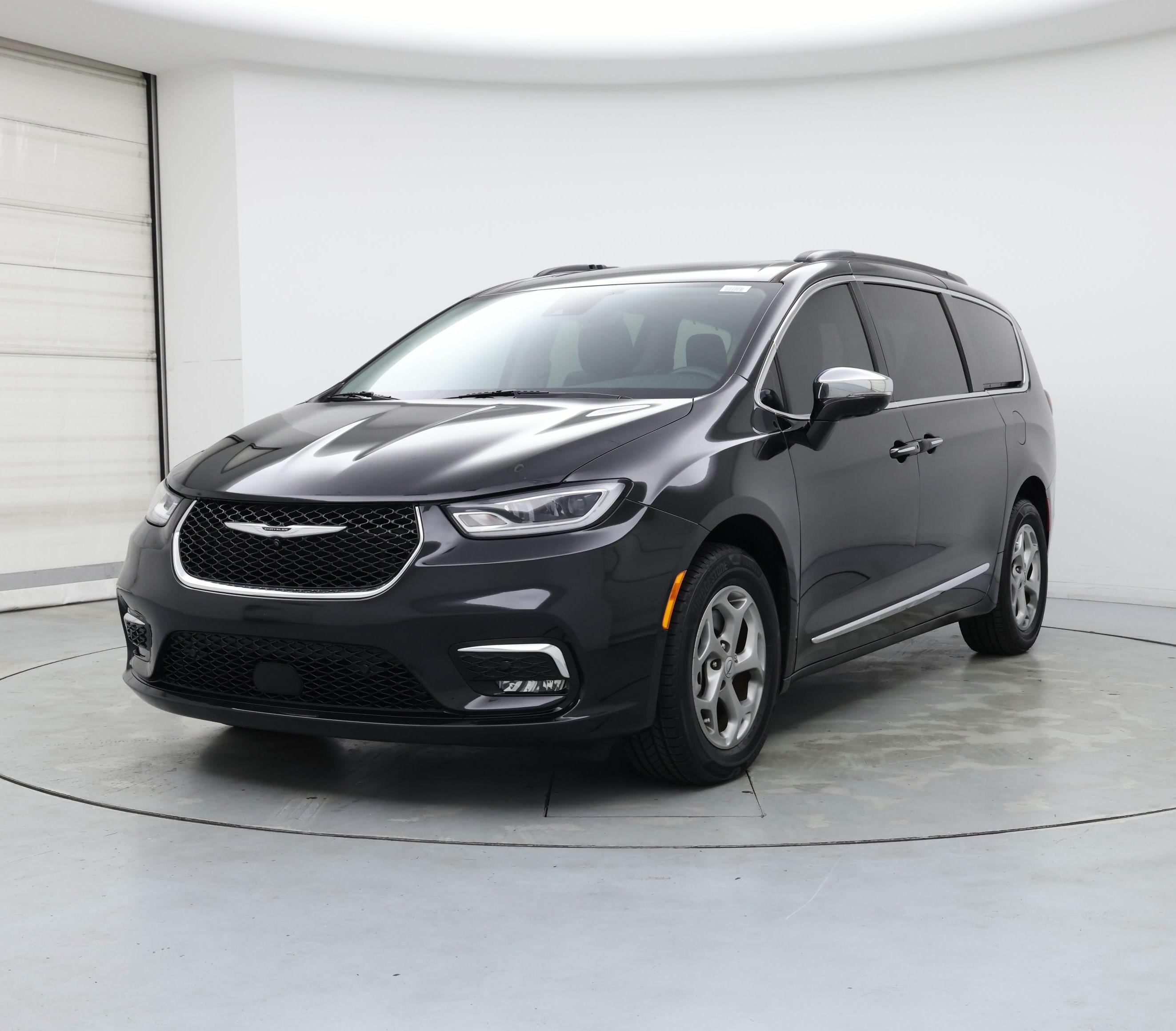 Thumbnail: 2022 Chrysler Pacifica - 4
