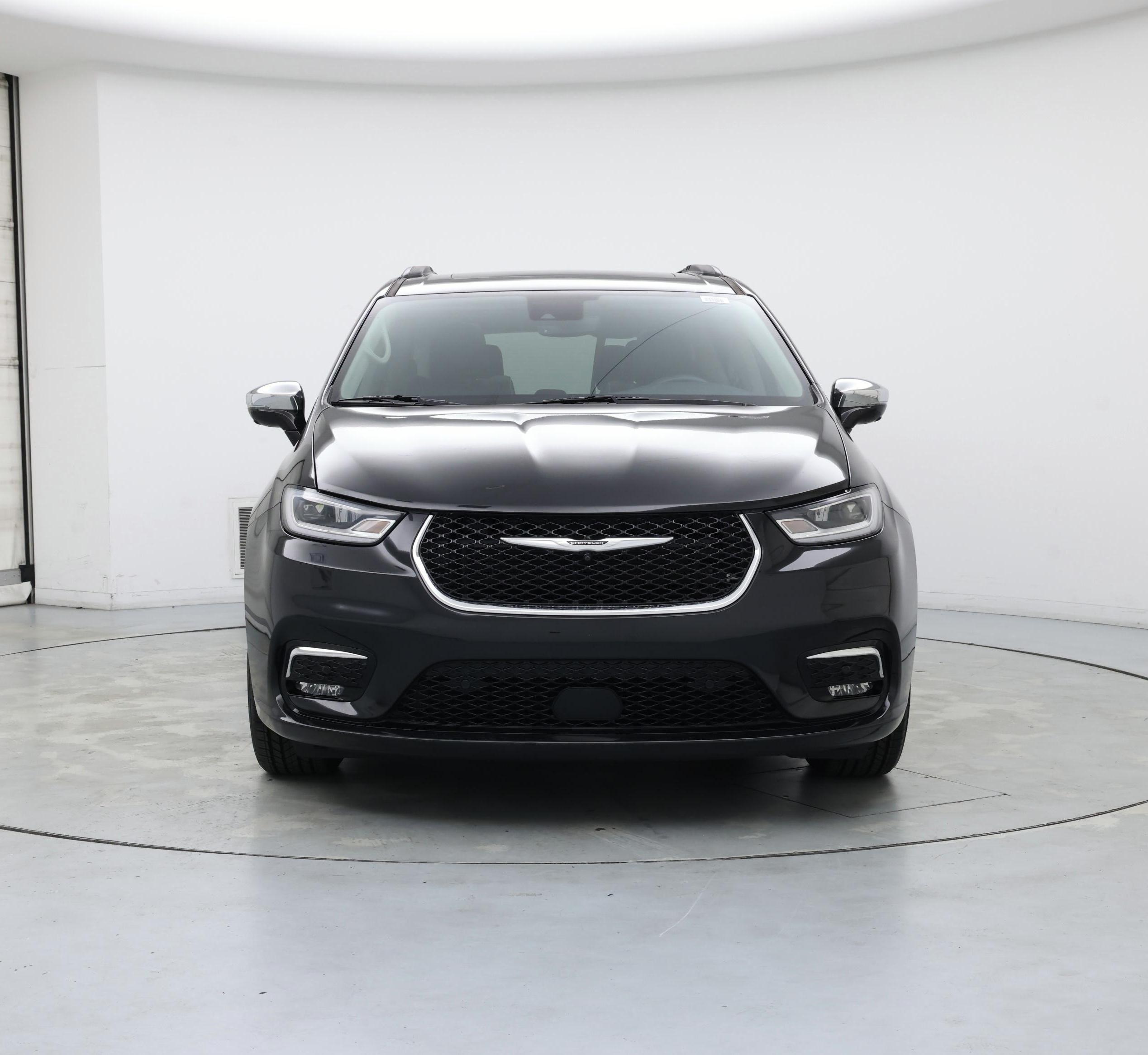 Thumbnail: 2022 Chrysler Pacifica - 5