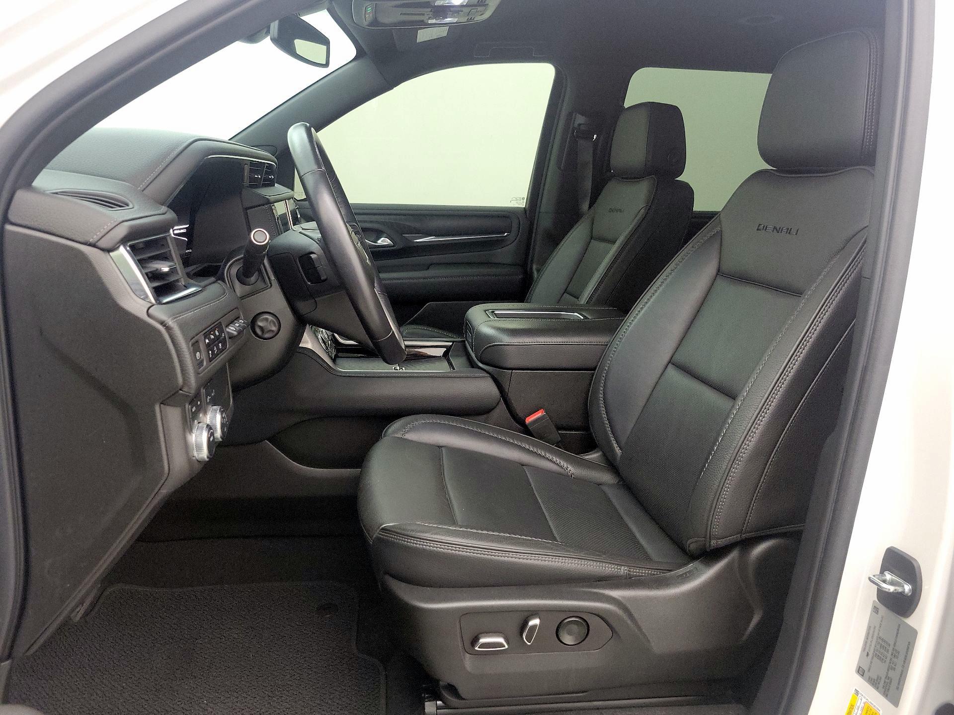 Thumbnail: 2022 GMC Yukon XL - 11