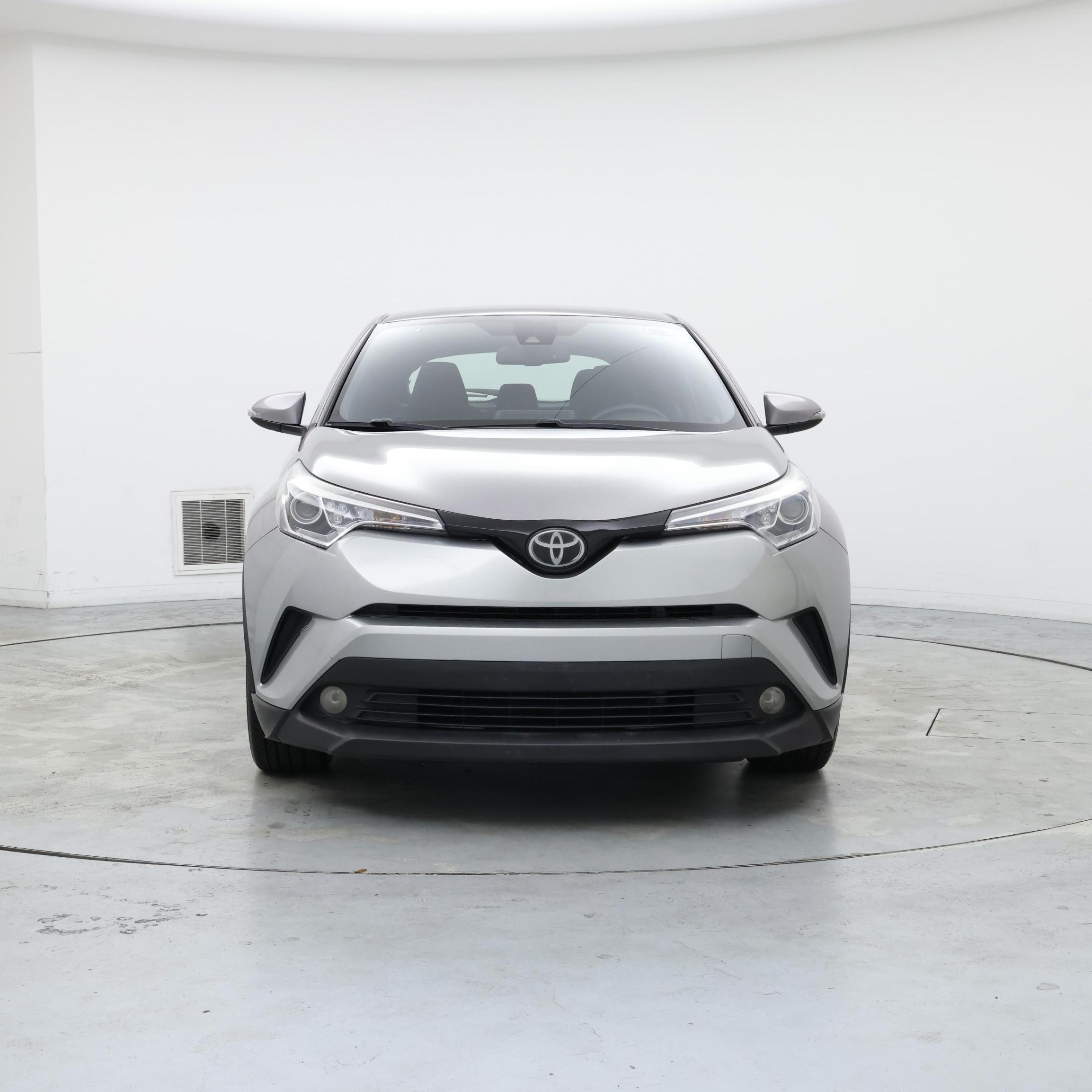 Thumbnail: 2018 Toyota C-HR - 5