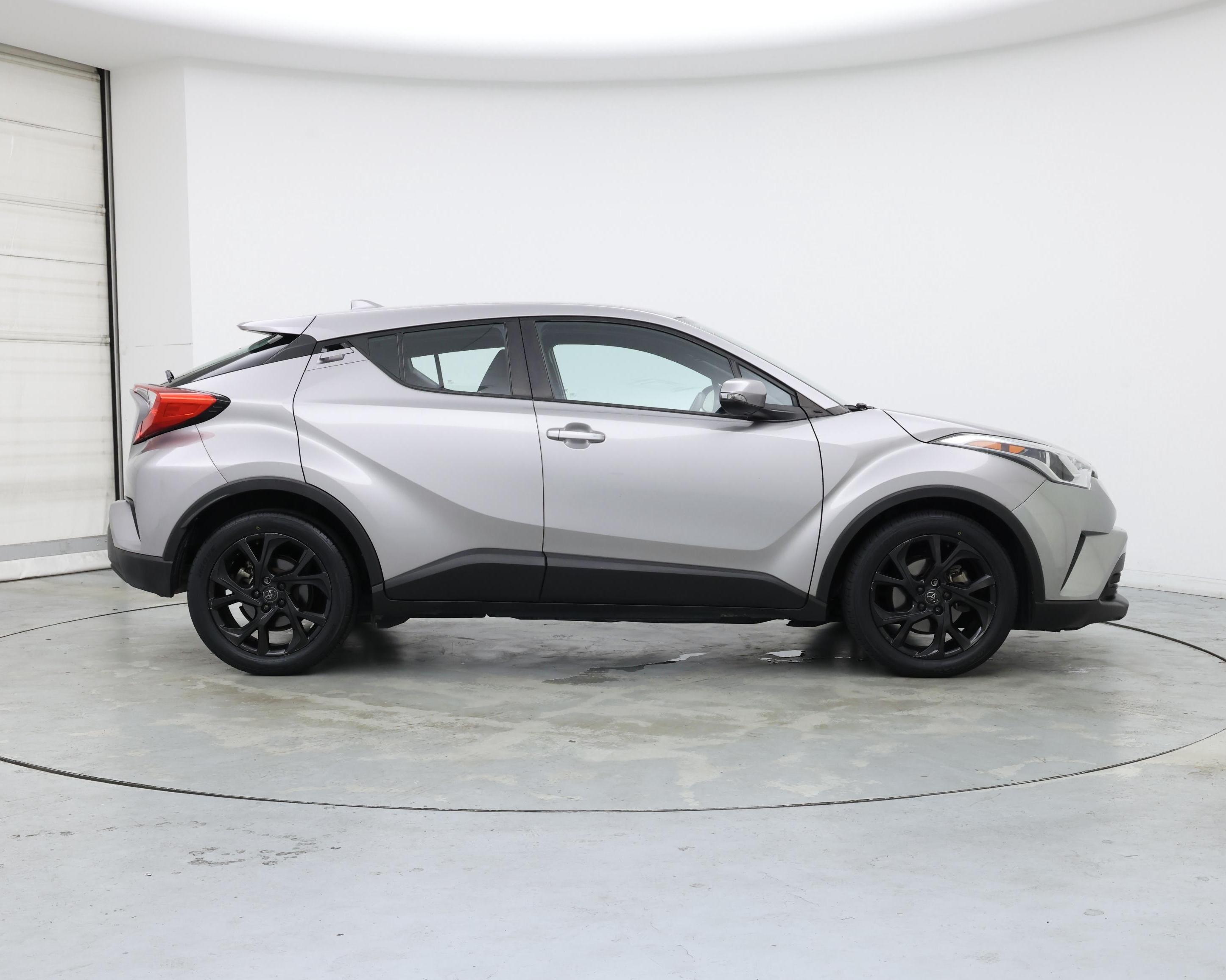 Thumbnail: 2018 Toyota C-HR - 7