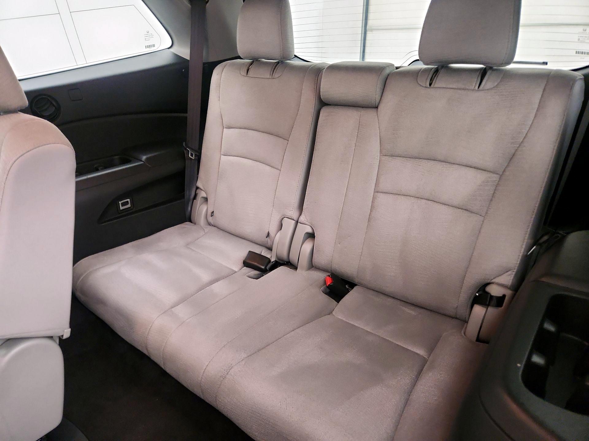 Thumbnail: 2018 Honda Pilot - 20