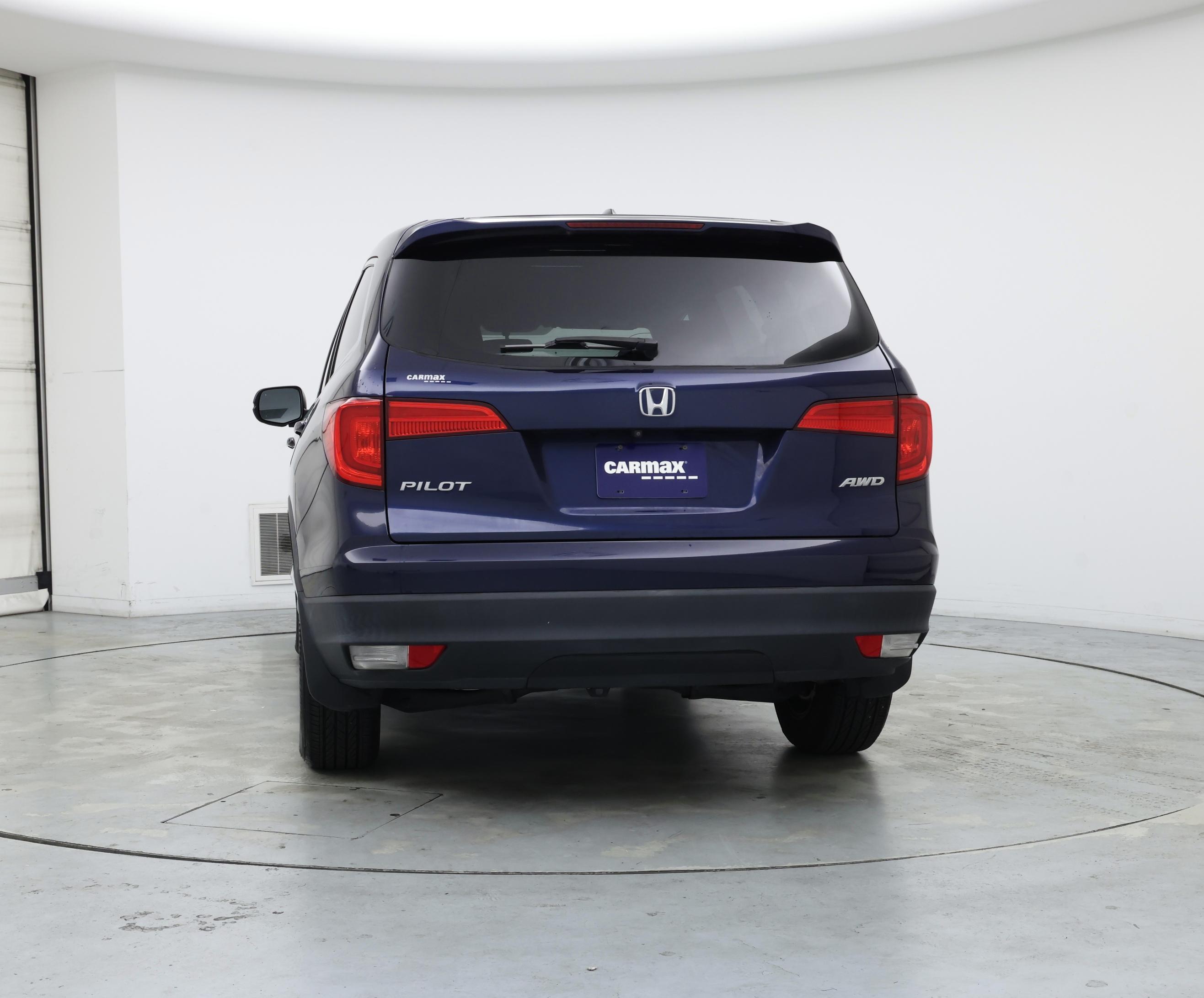 Thumbnail: 2018 Honda Pilot - 6