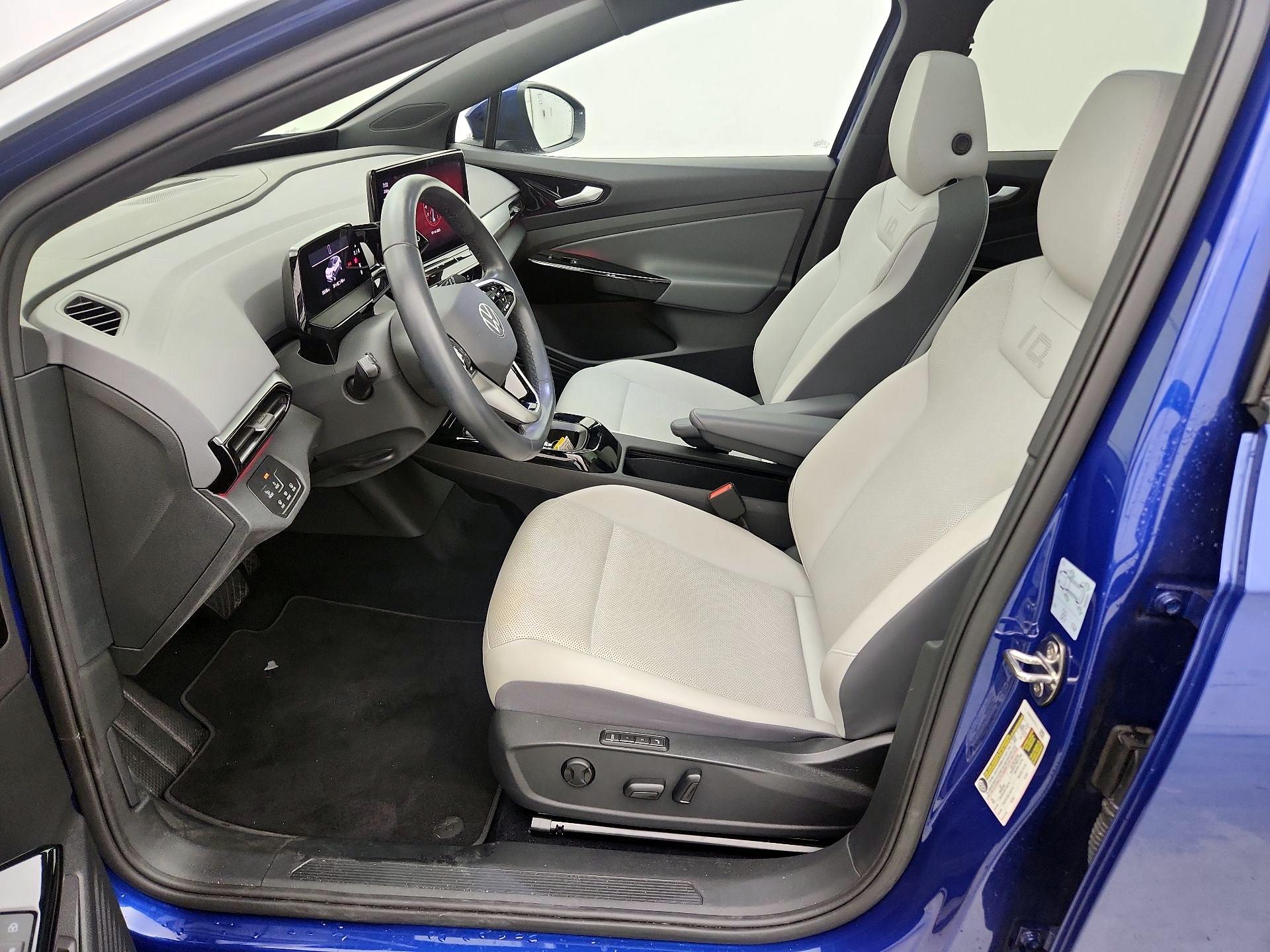 Thumbnail: 2021 Volkswagen ID.4 - 11