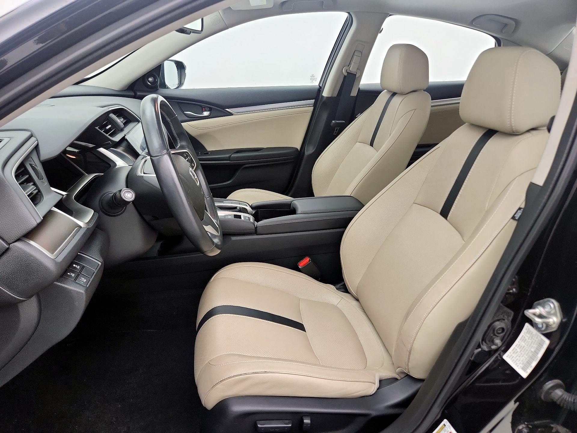 Thumbnail: 2016 Honda Civic - 11