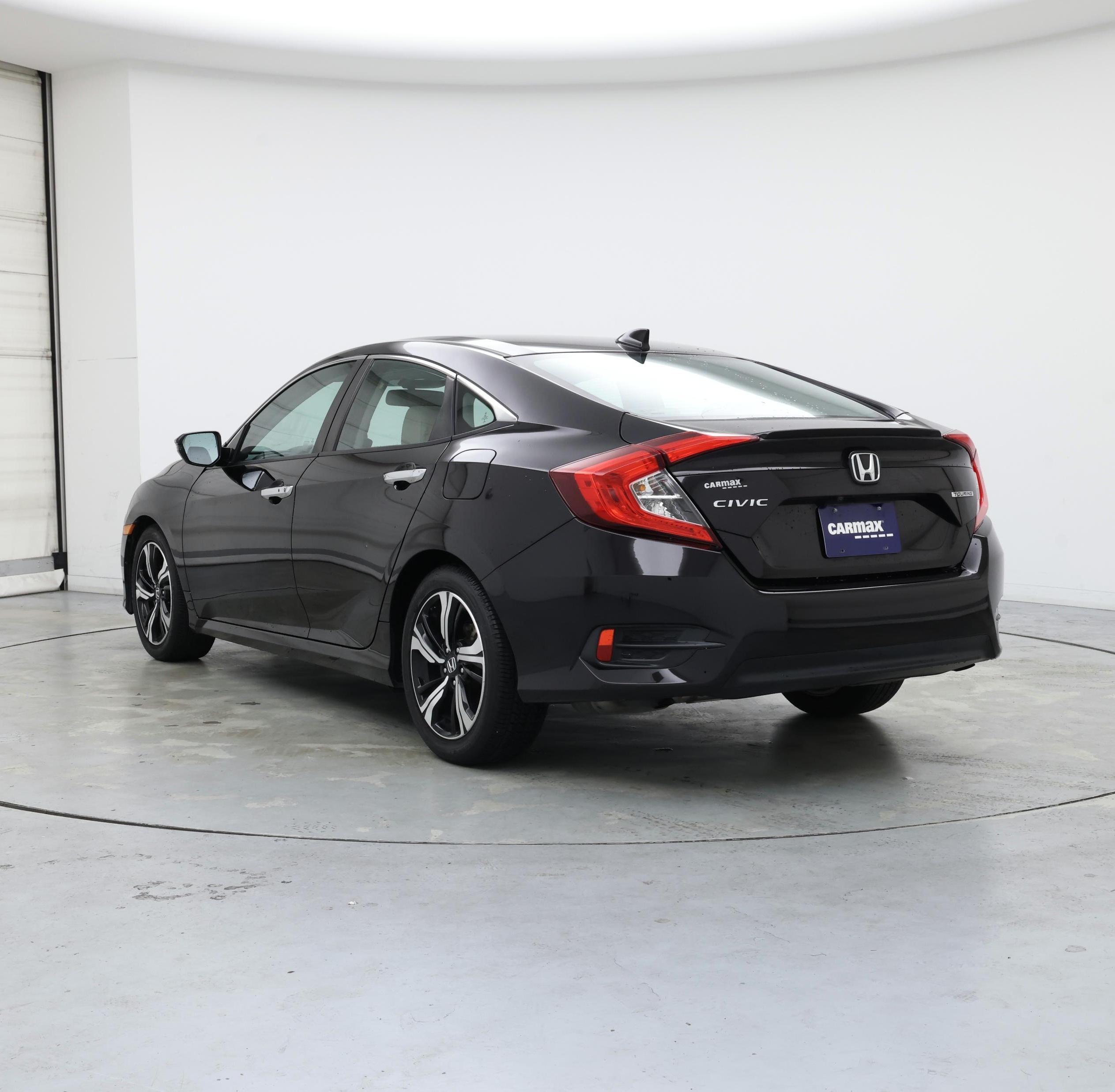 Thumbnail: 2016 Honda Civic - 2