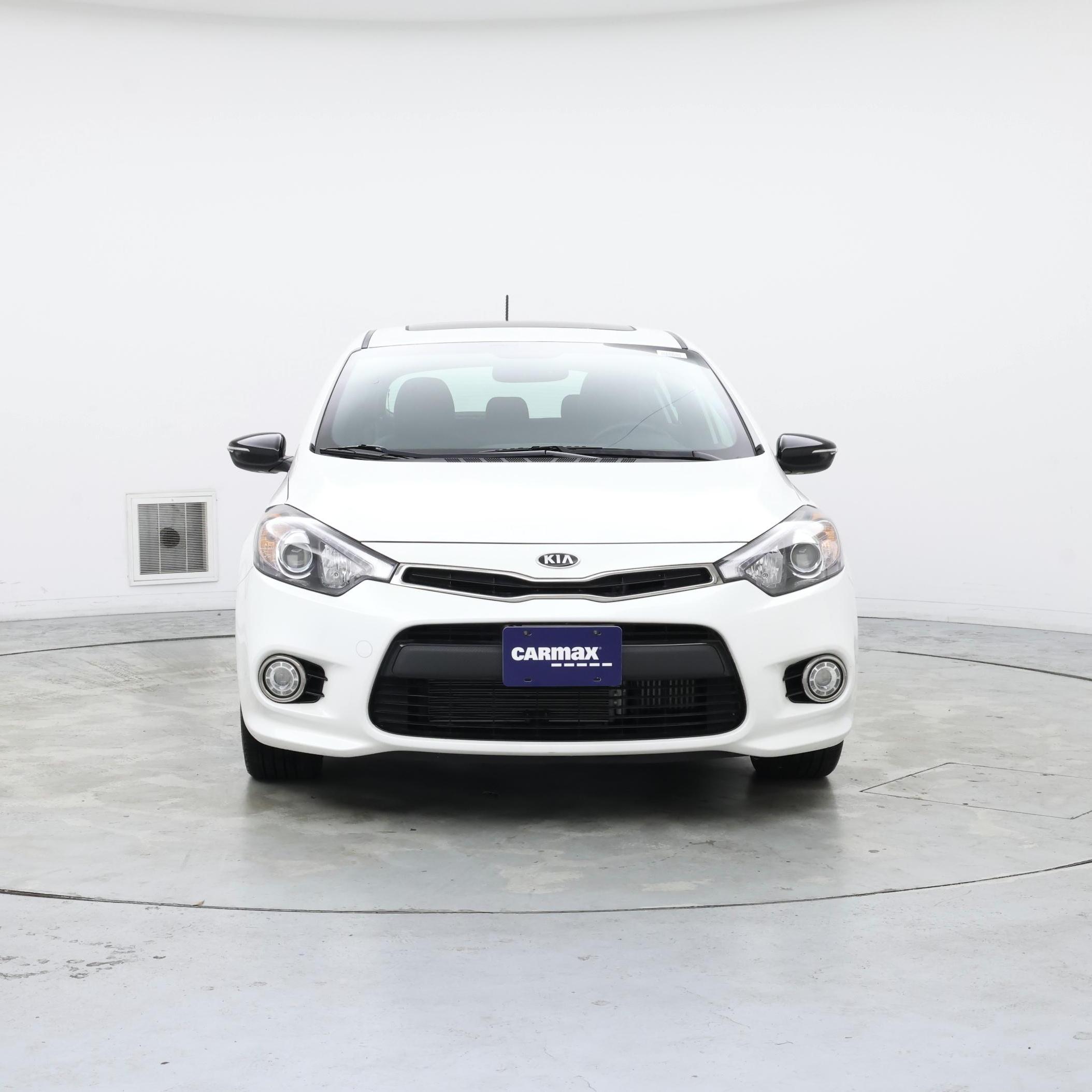 Thumbnail: 2016 Kia Forte - 5