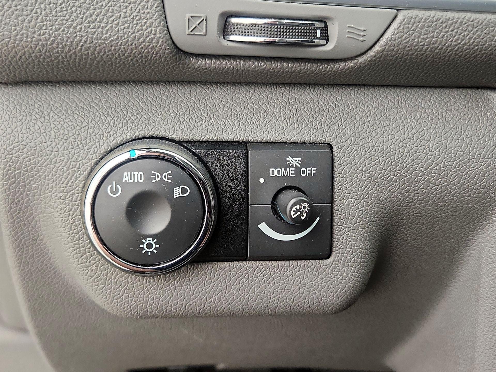 Thumbnail: 2017 Chevrolet Traverse - 13