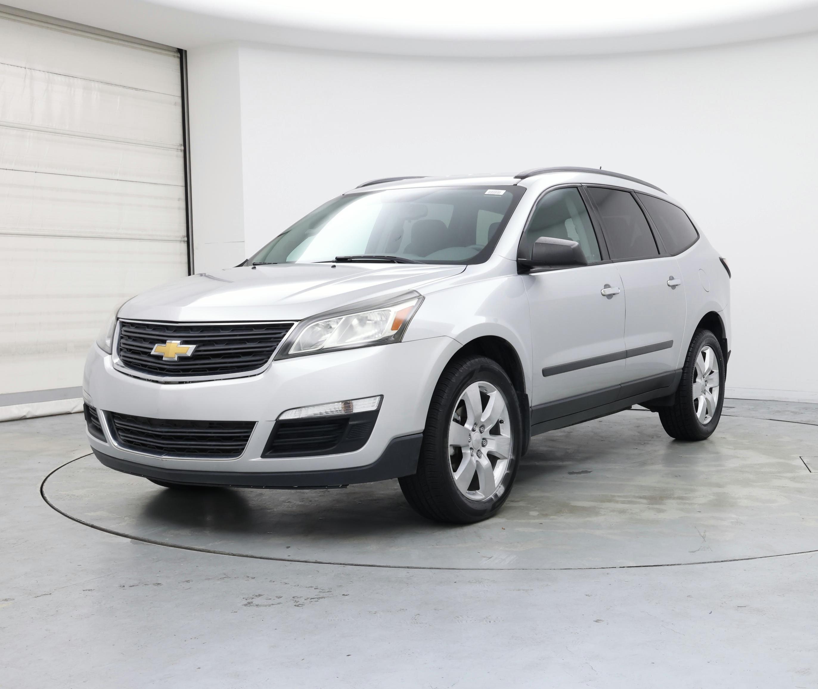 Thumbnail: 2017 Chevrolet Traverse - 4