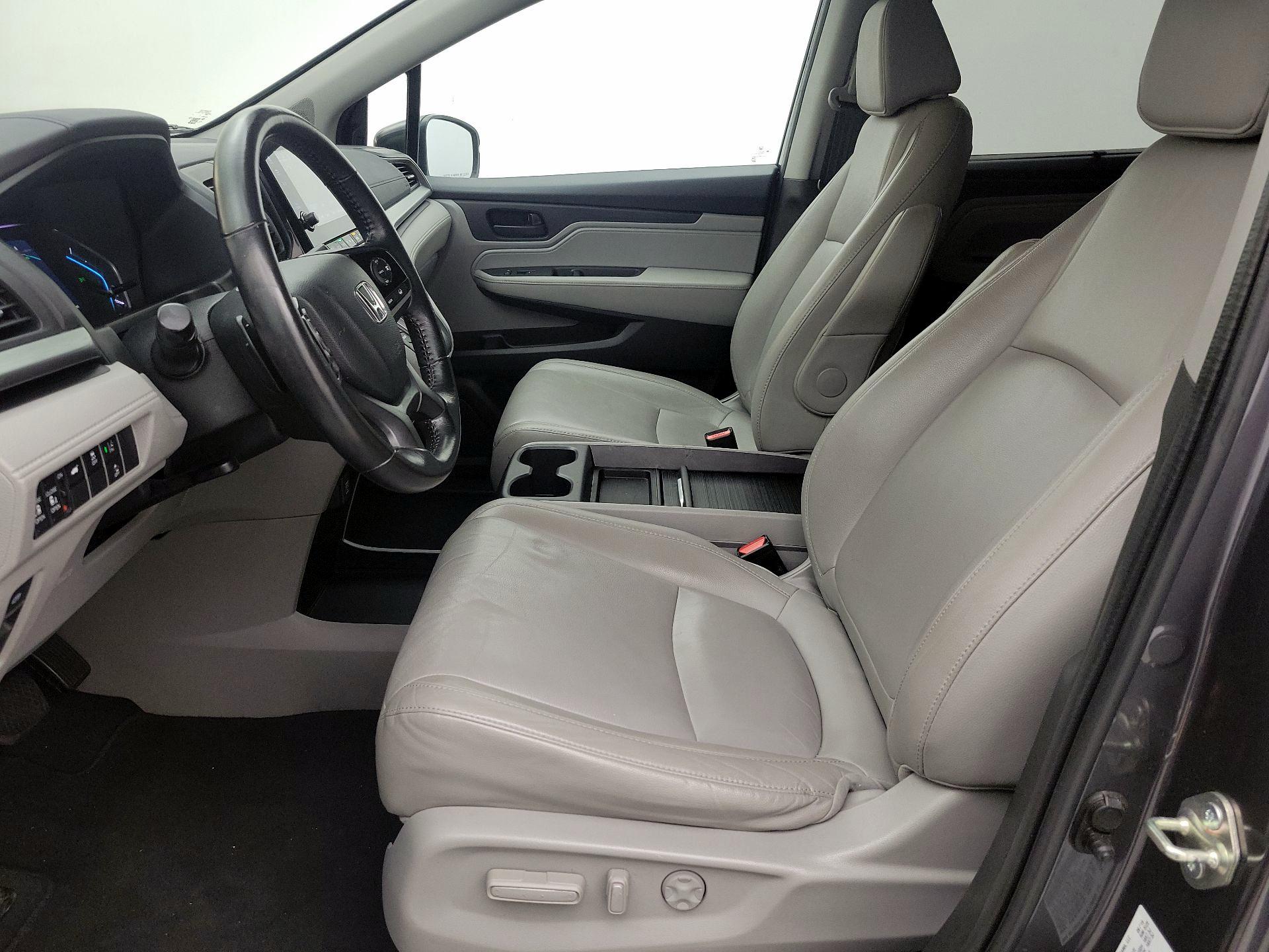 Thumbnail: 2020 Honda Odyssey - 11