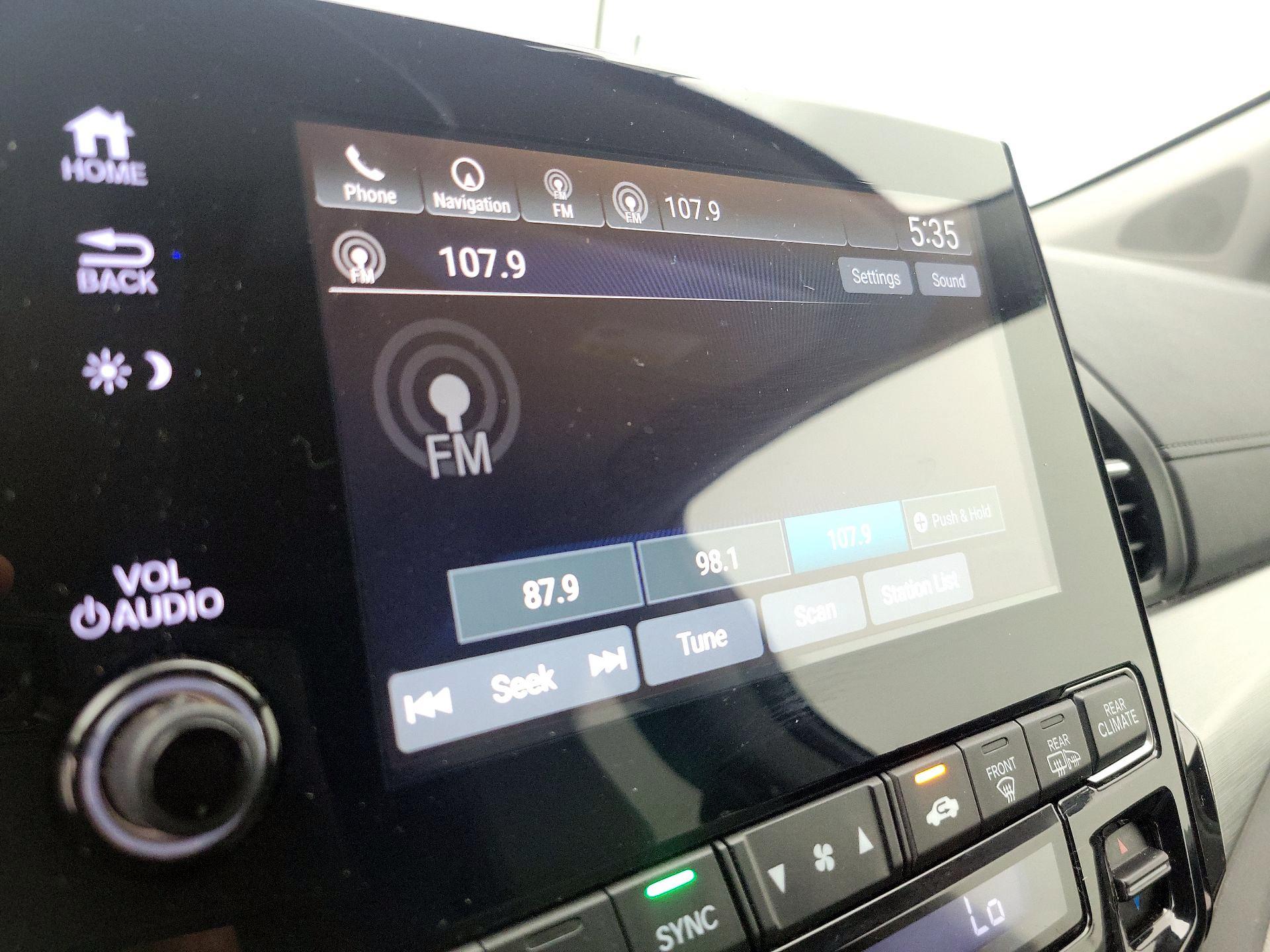 Thumbnail: 2020 Honda Odyssey - 16