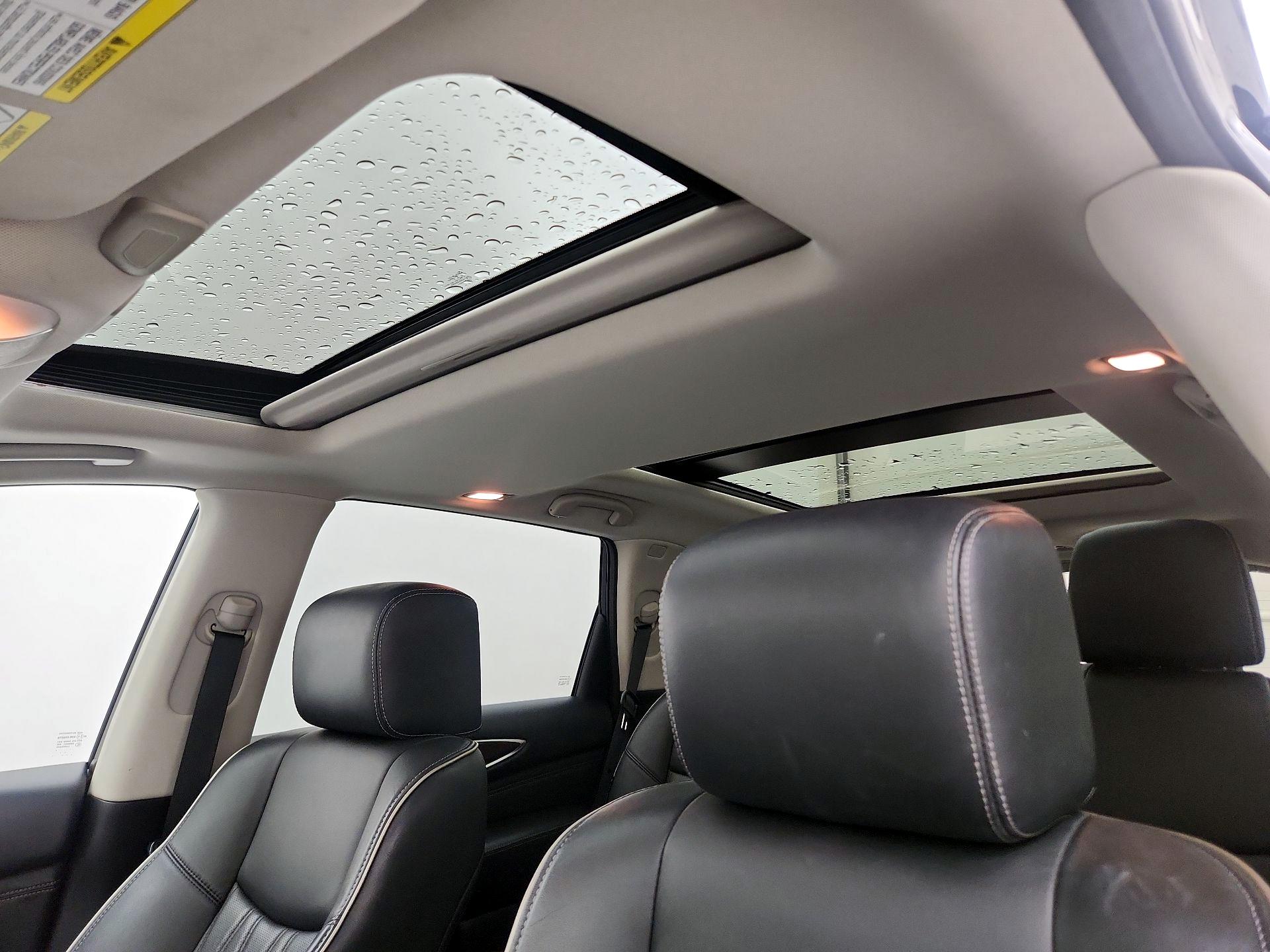 Thumbnail: 2020 INFINITI QX60 - 20