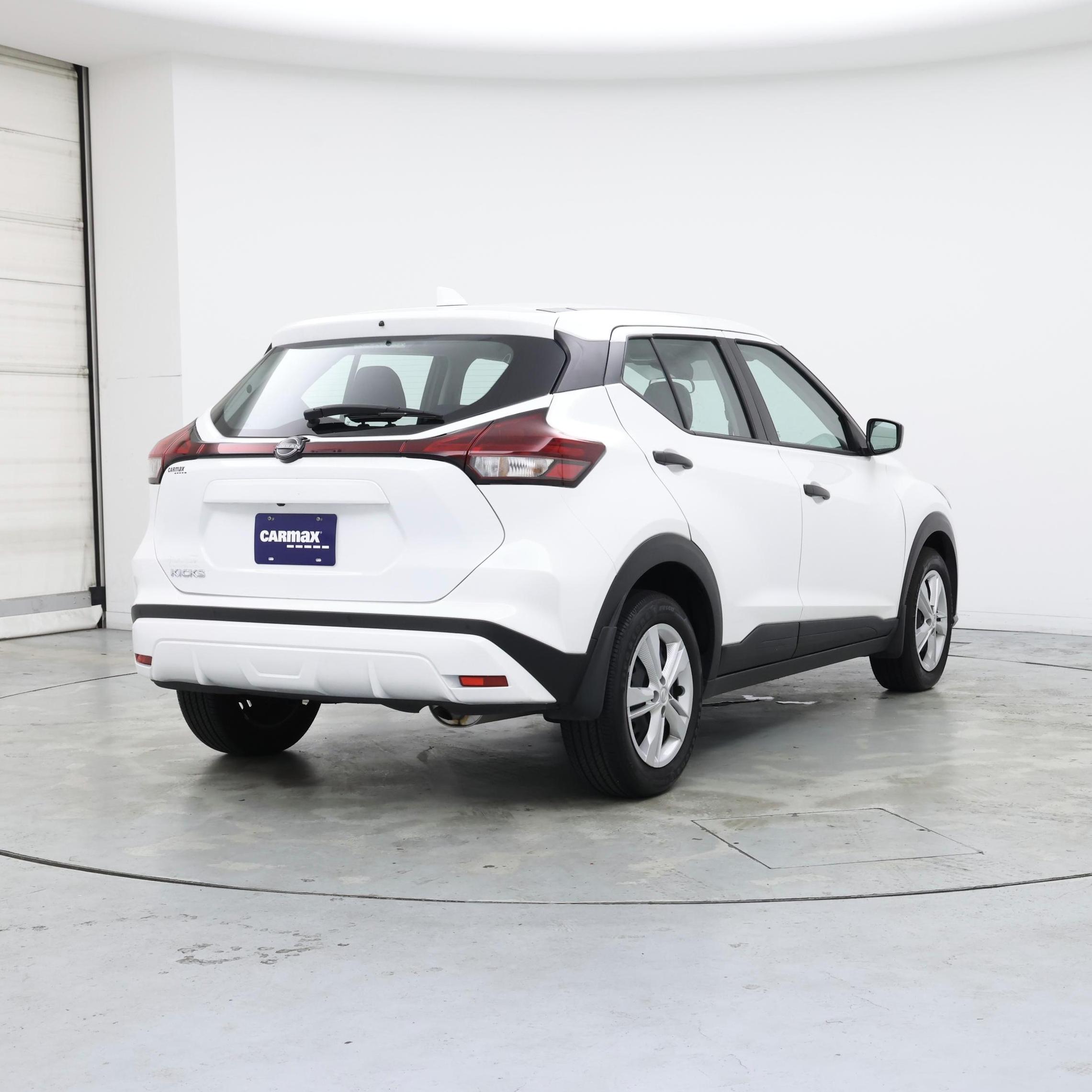 Thumbnail: 2024 Nissan Kicks - 8