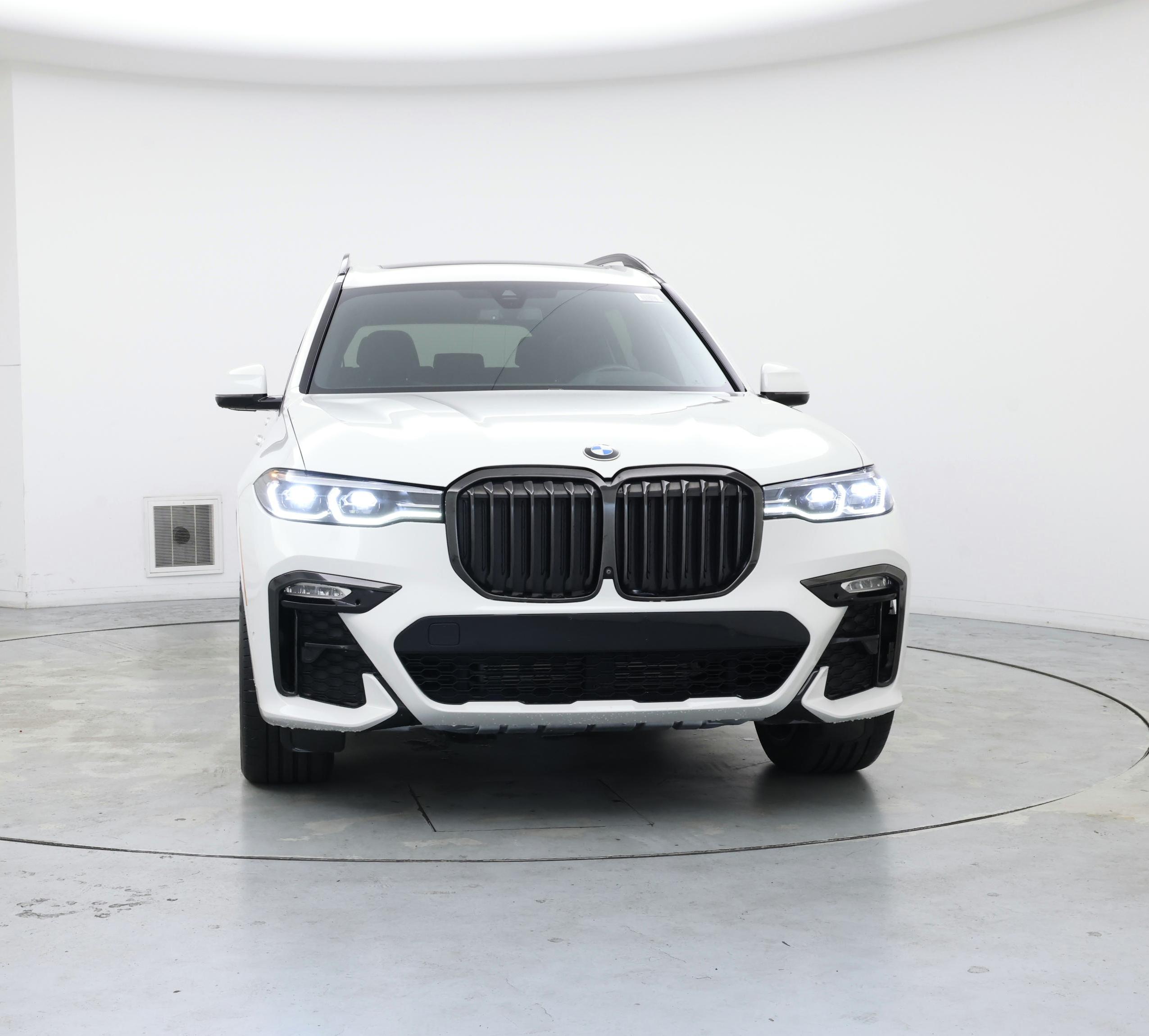 Thumbnail: 2021 BMW X7 - 5