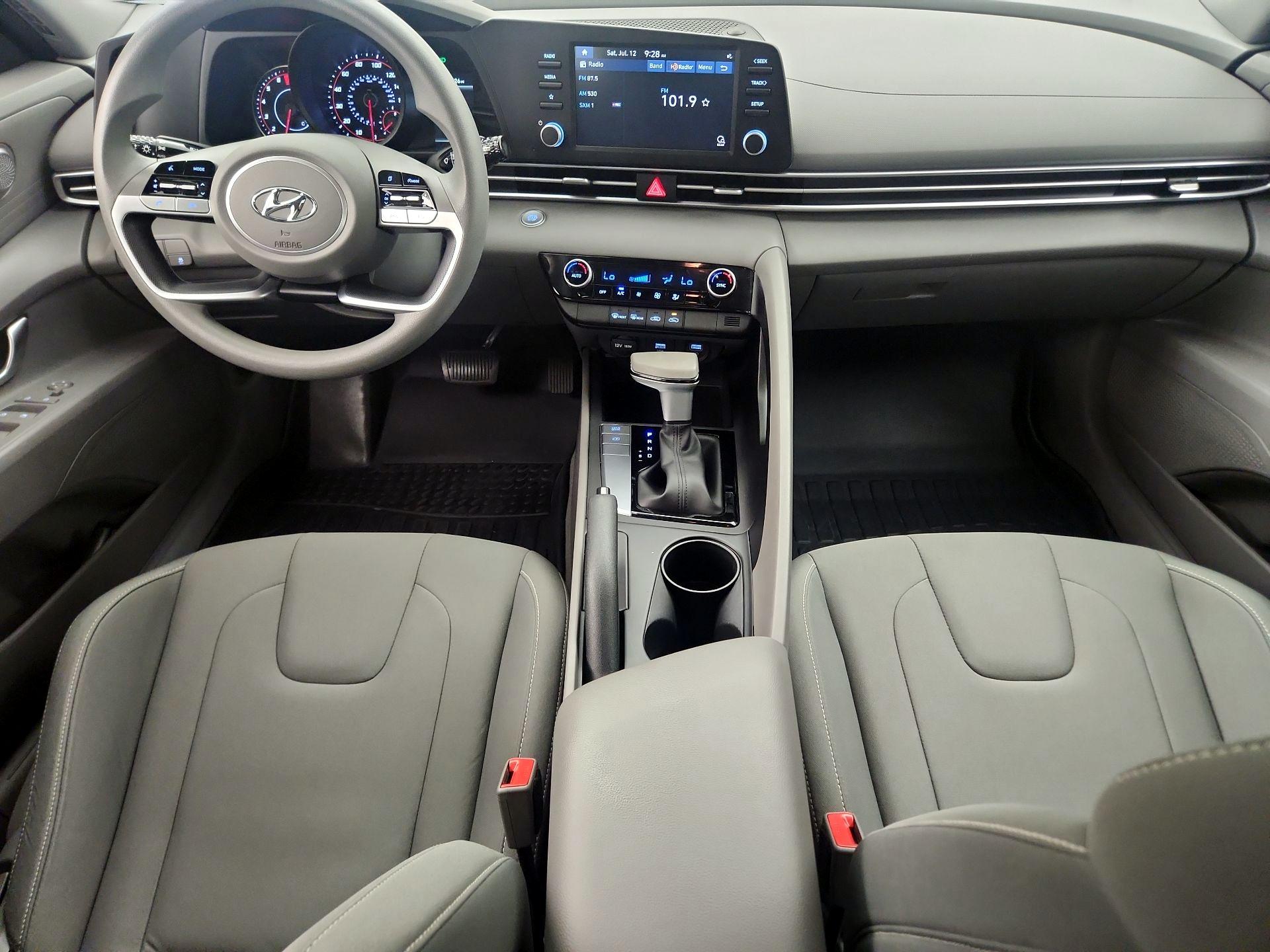 Thumbnail: 2023 Hyundai Elantra - 9