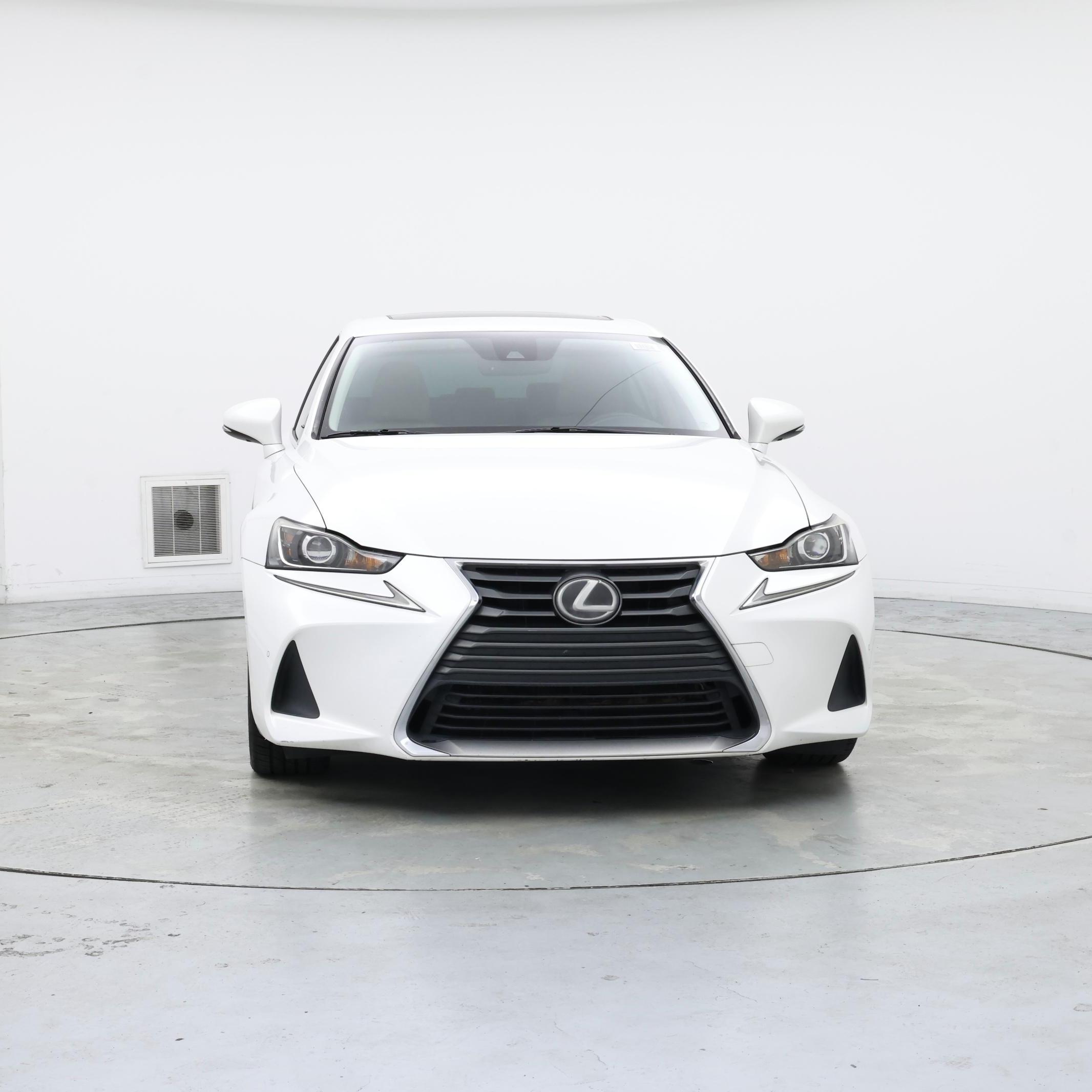 Thumbnail: 2017 Lexus IS - 5