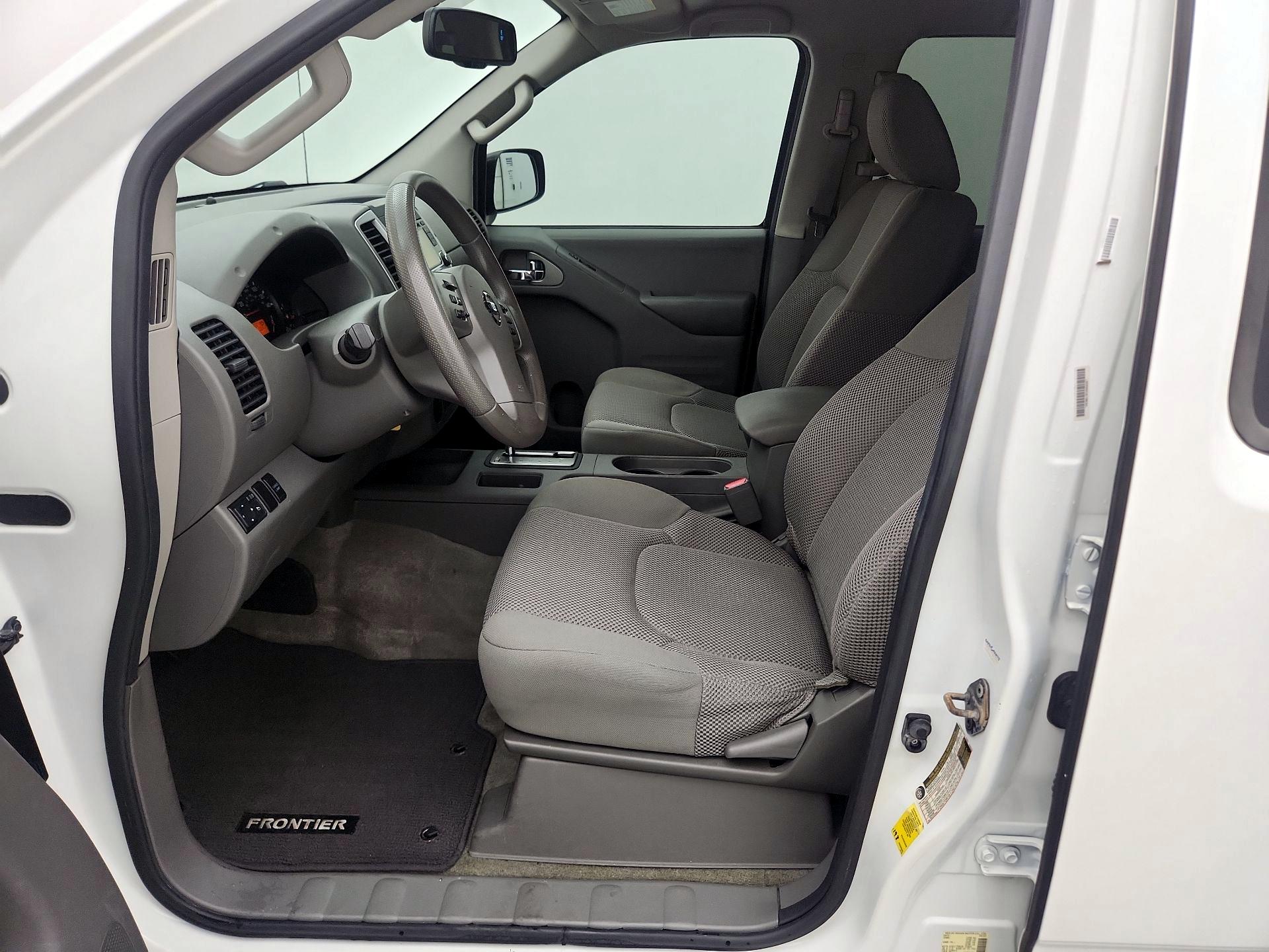 Thumbnail: 2015 Nissan Frontier - 11