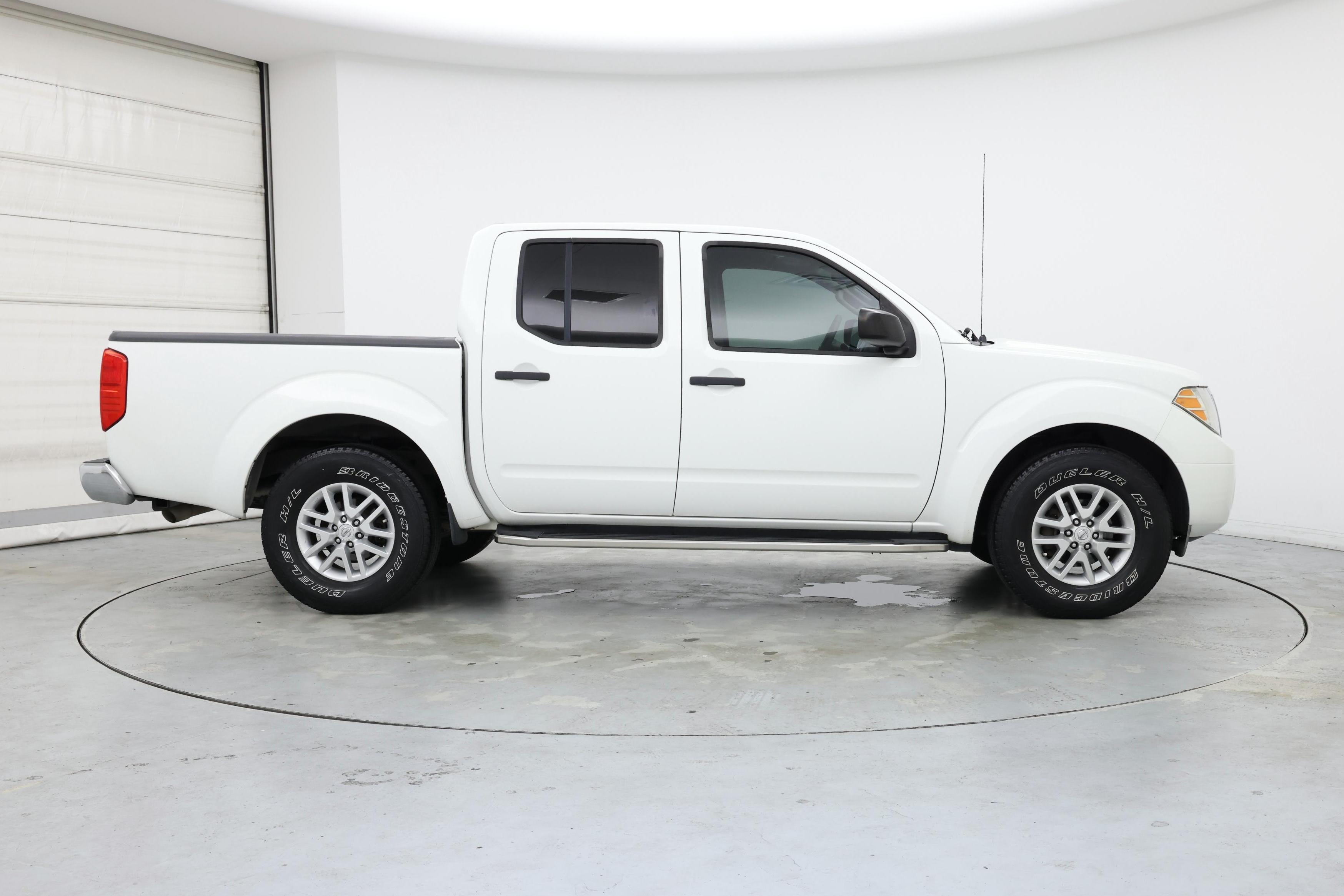 Thumbnail: 2015 Nissan Frontier - 7