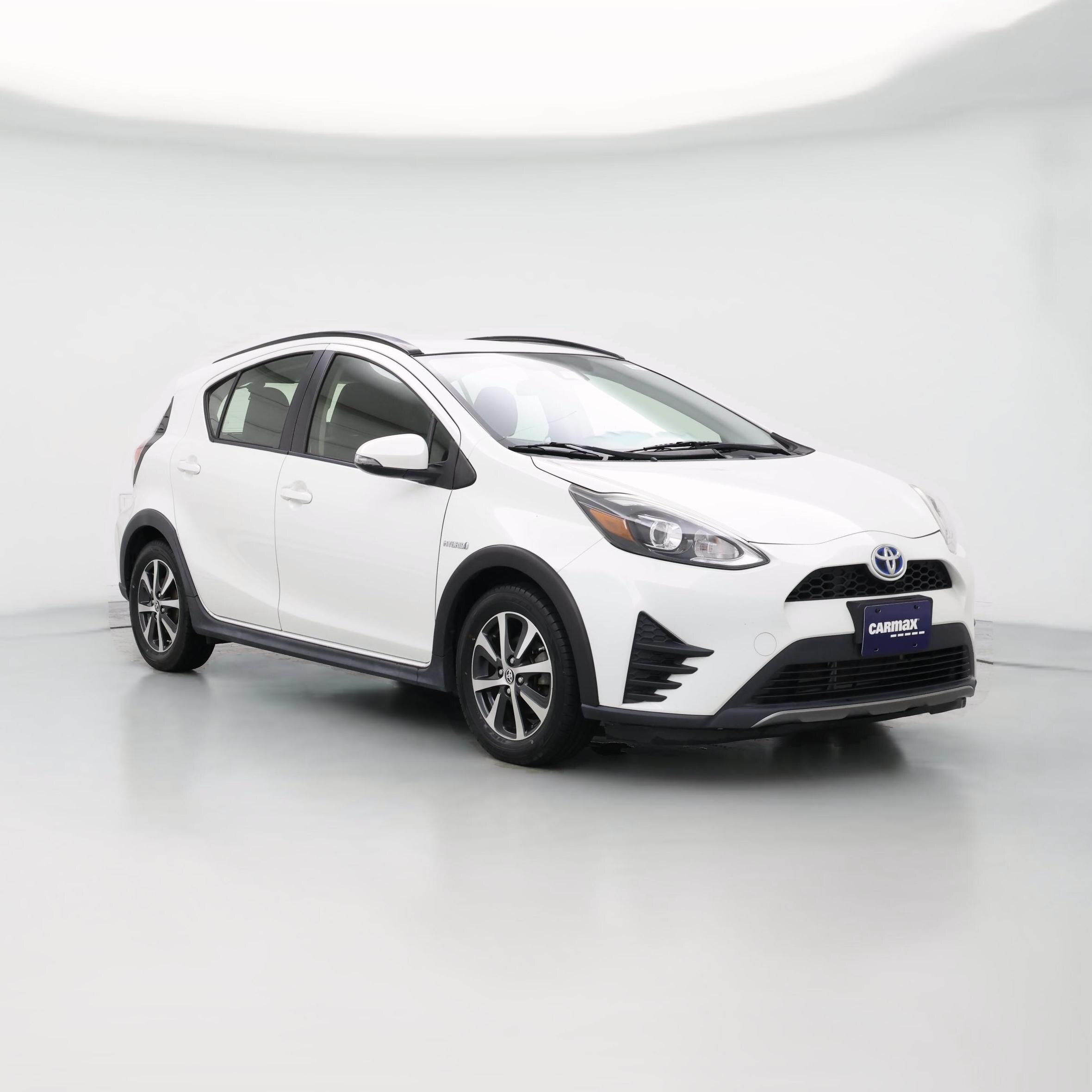 Thumbnail: 2018 Toyota Prius c - 1