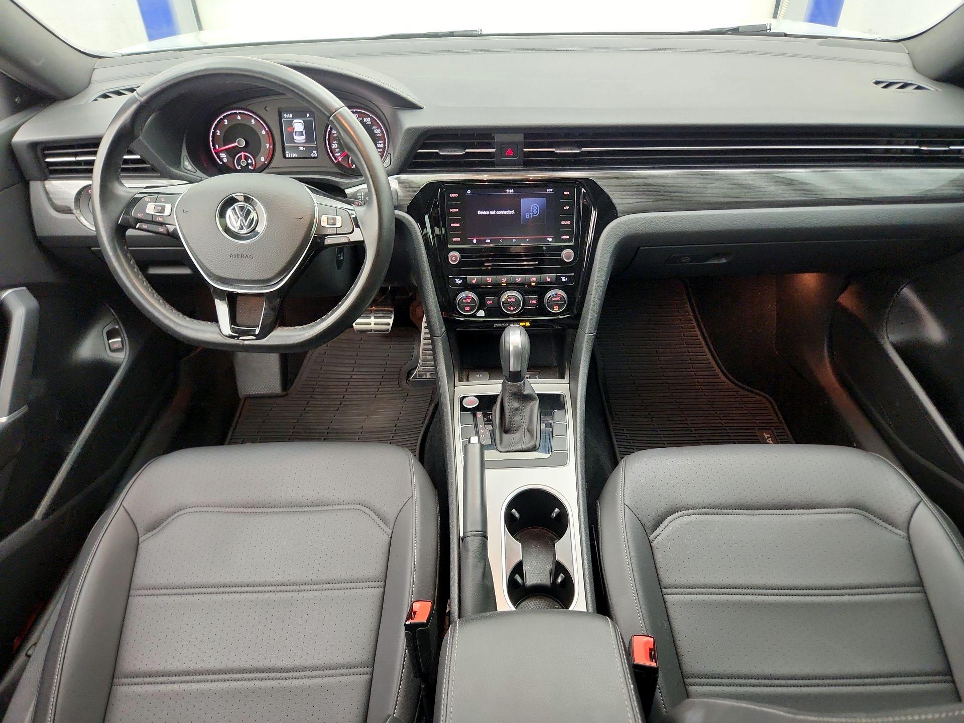 Thumbnail: 2022 Volkswagen Passat - 9