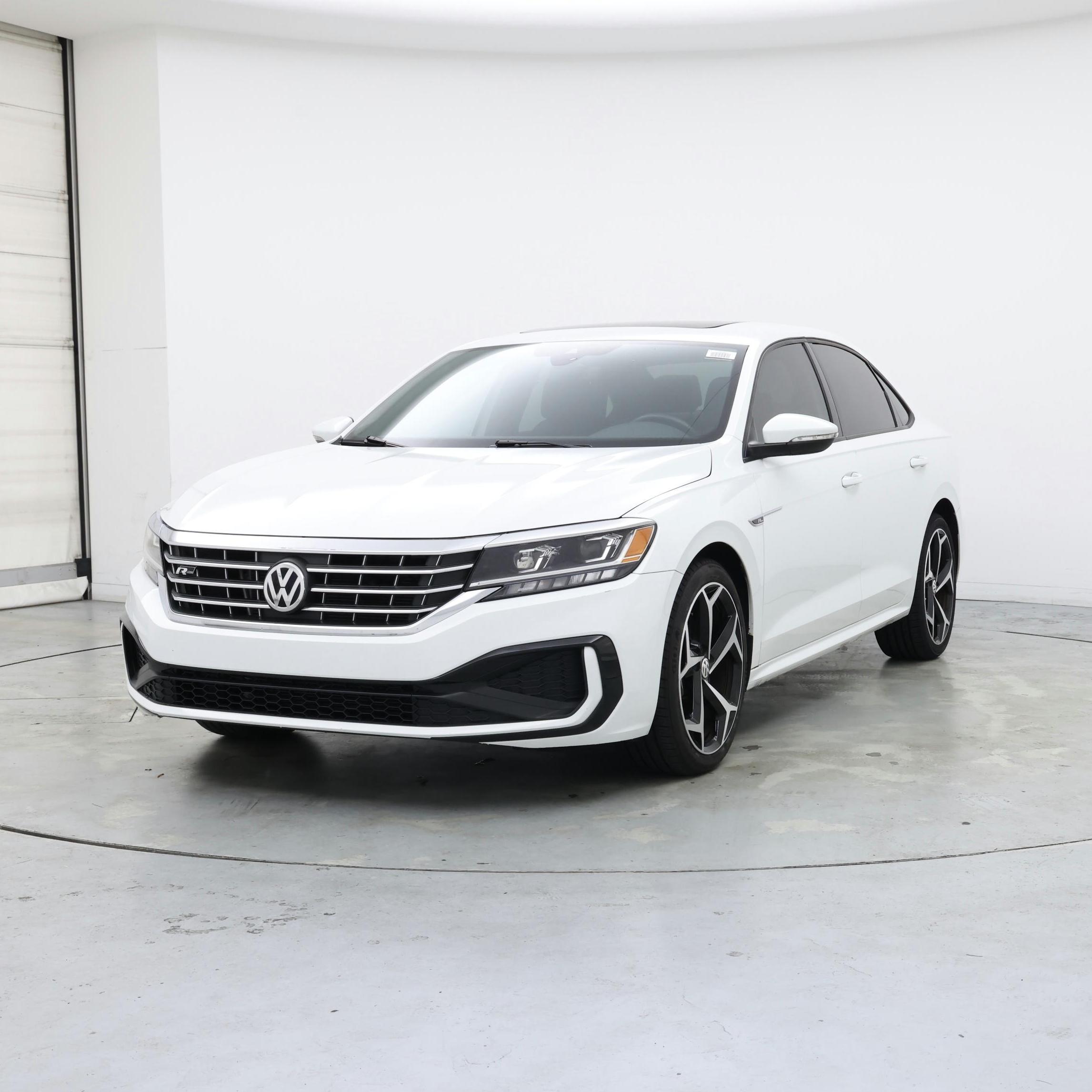 Thumbnail: 2022 Volkswagen Passat - 4