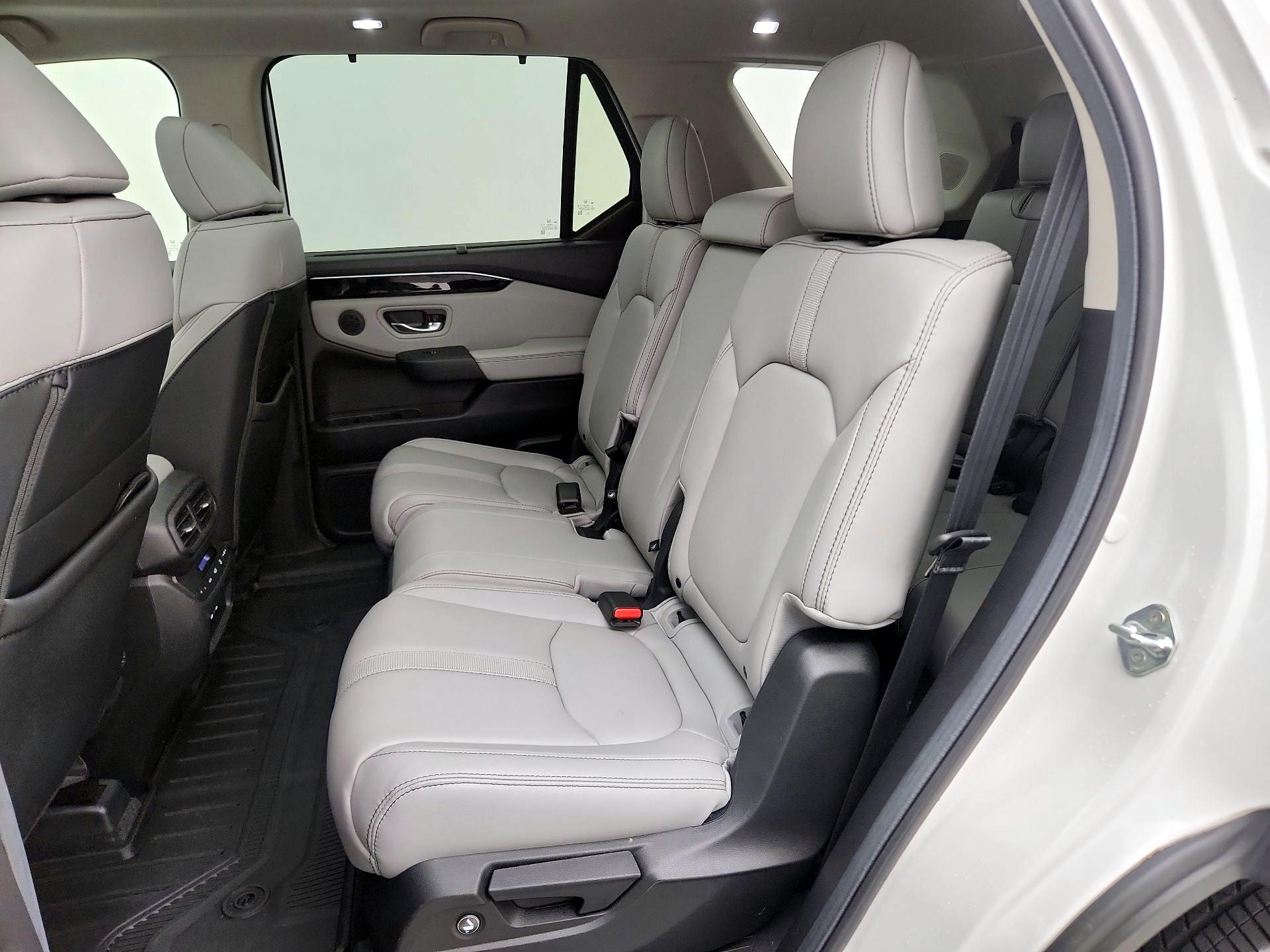 Thumbnail: 2024 Honda Pilot - 20