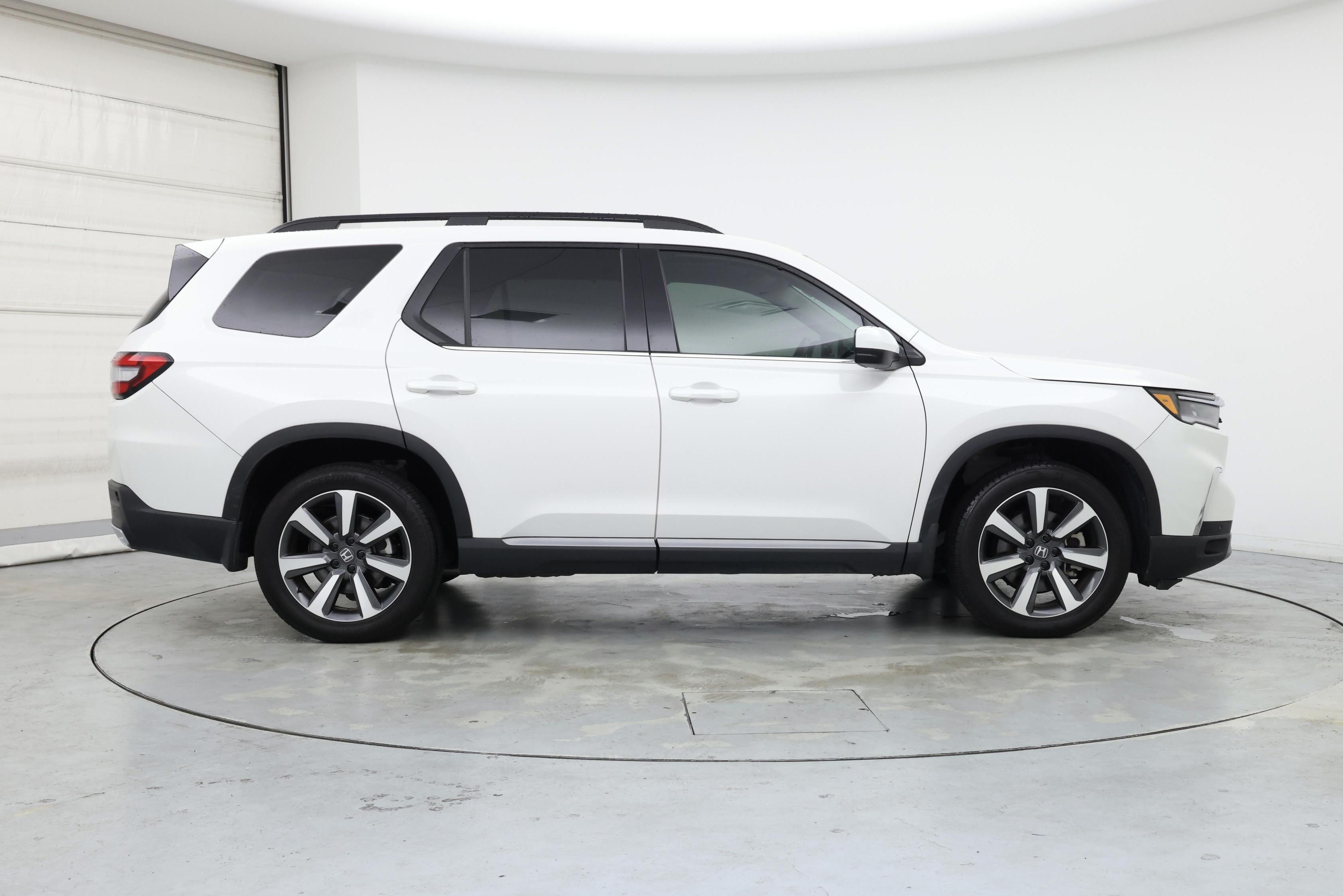 Thumbnail: 2024 Honda Pilot - 7