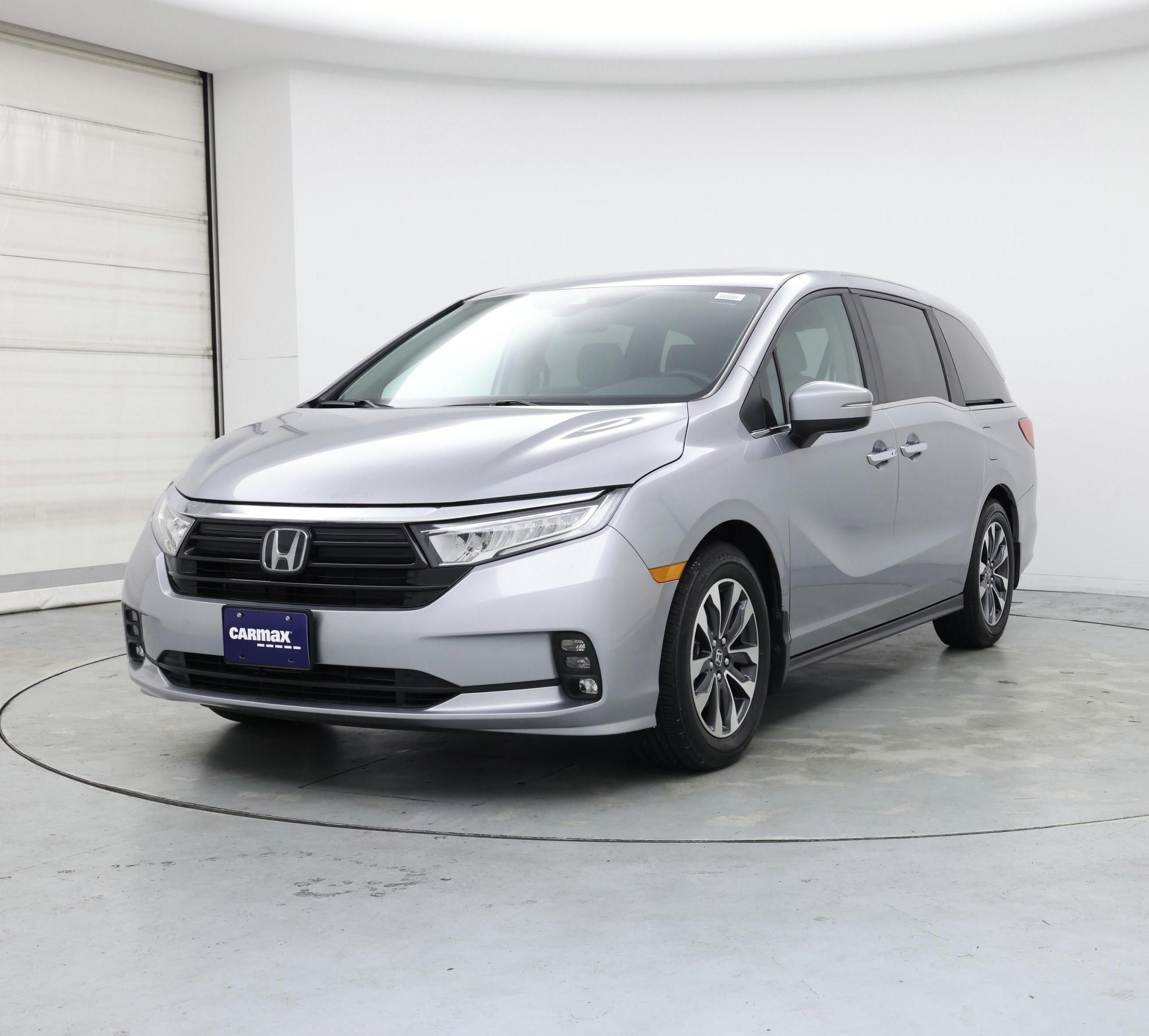 Thumbnail: 2023 Honda Odyssey - 4