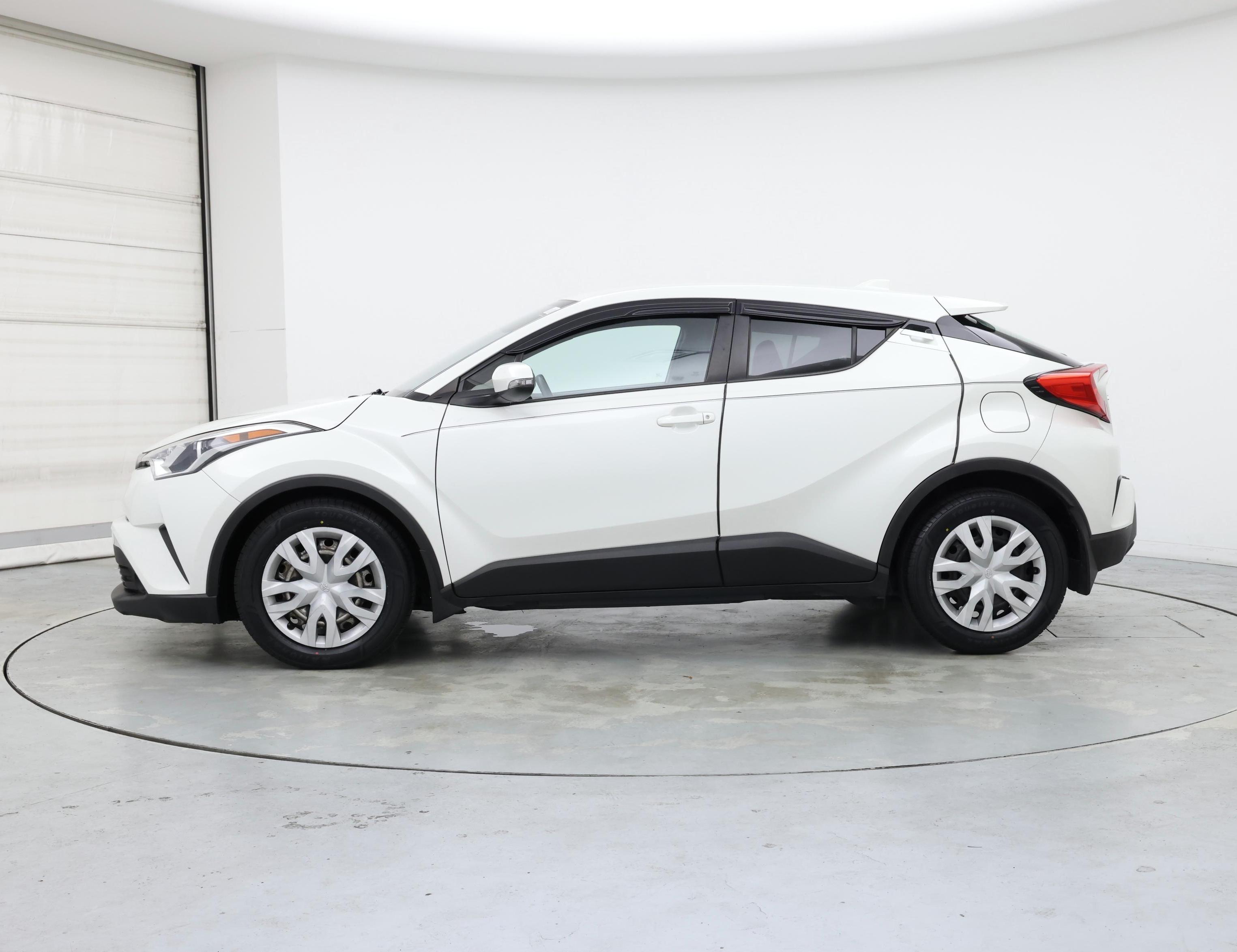 Thumbnail: 2019 Toyota C-HR - 3