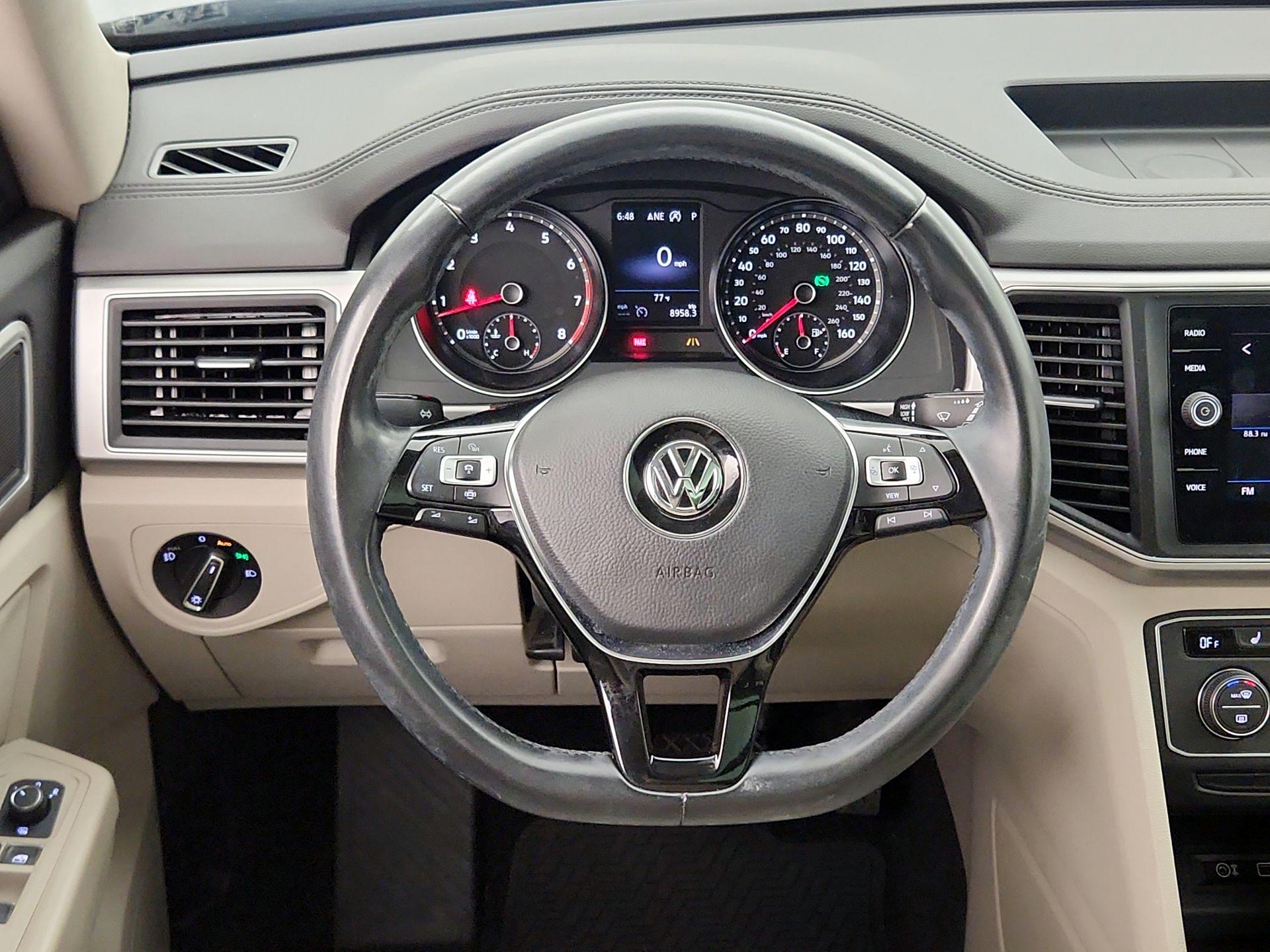 Thumbnail: 2019 Volkswagen Atlas - 10