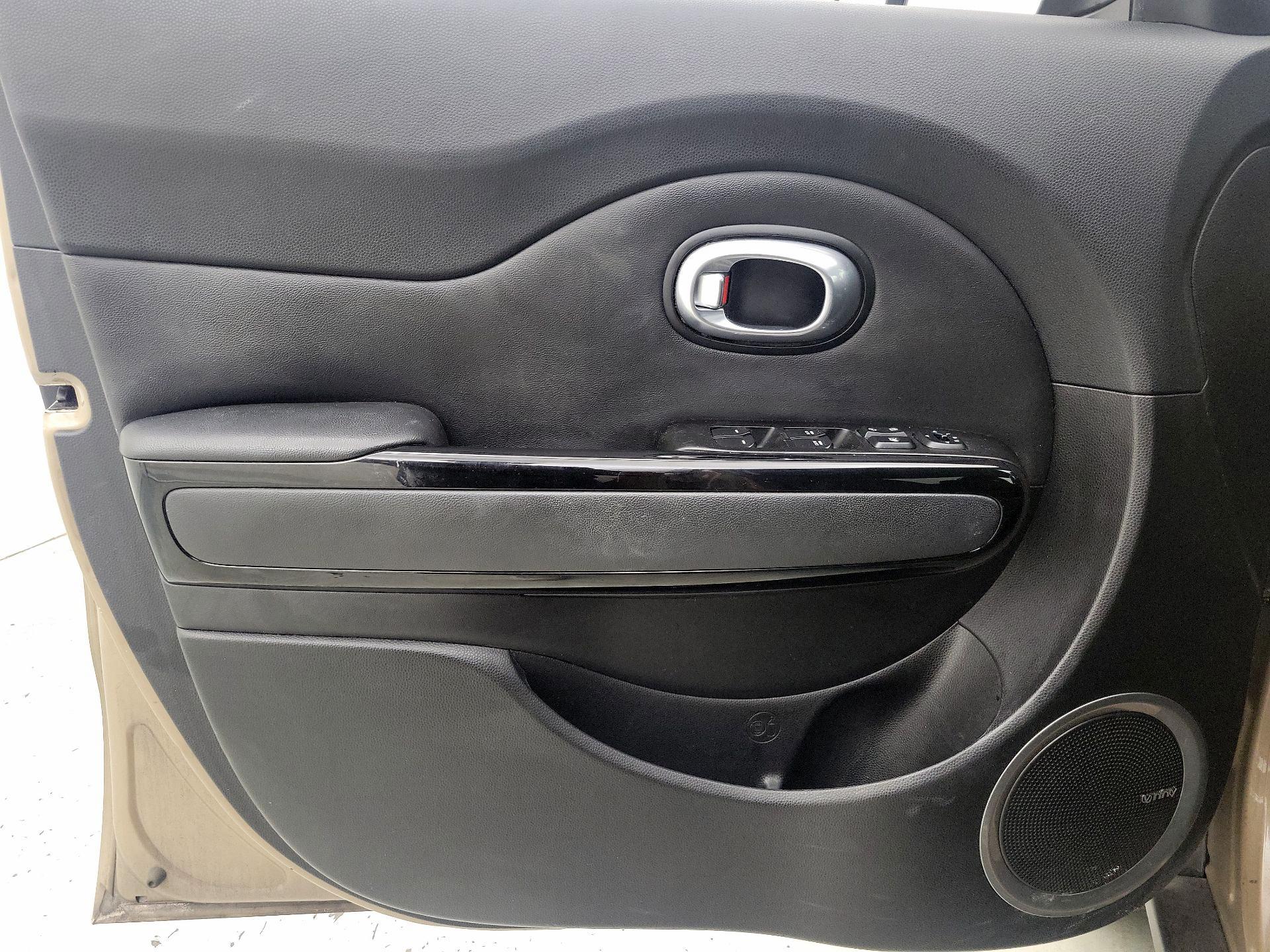 Thumbnail: 2014 Kia Soul - 12