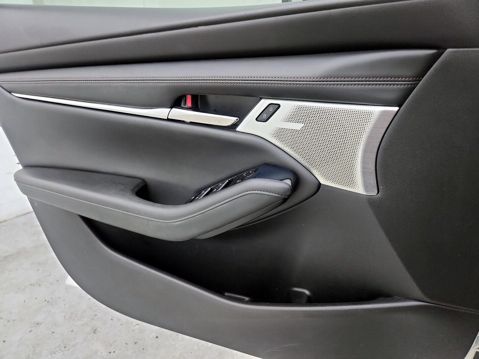 Thumbnail: 2020 Mazda Mazda3 - 12