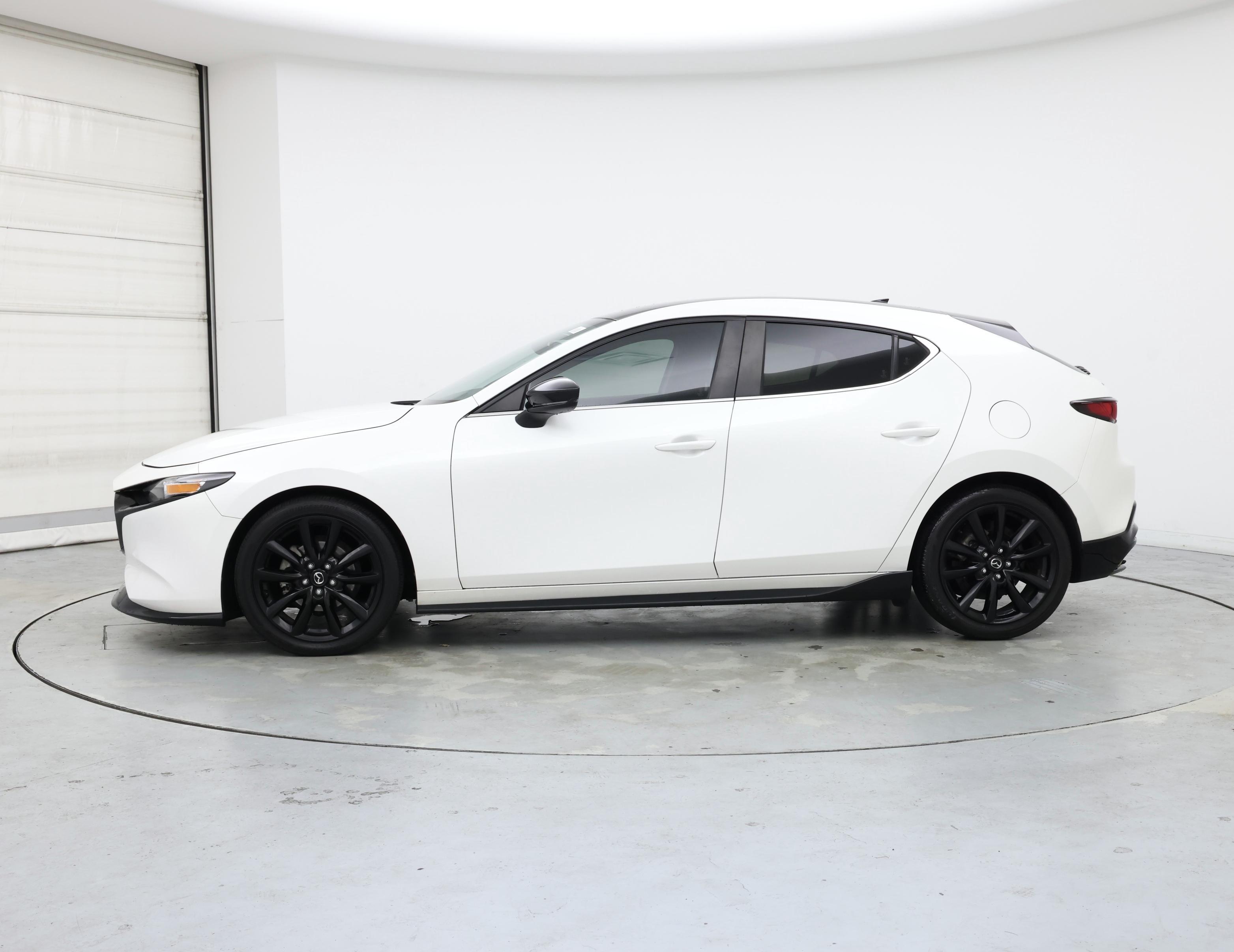 Thumbnail: 2020 Mazda Mazda3 - 3