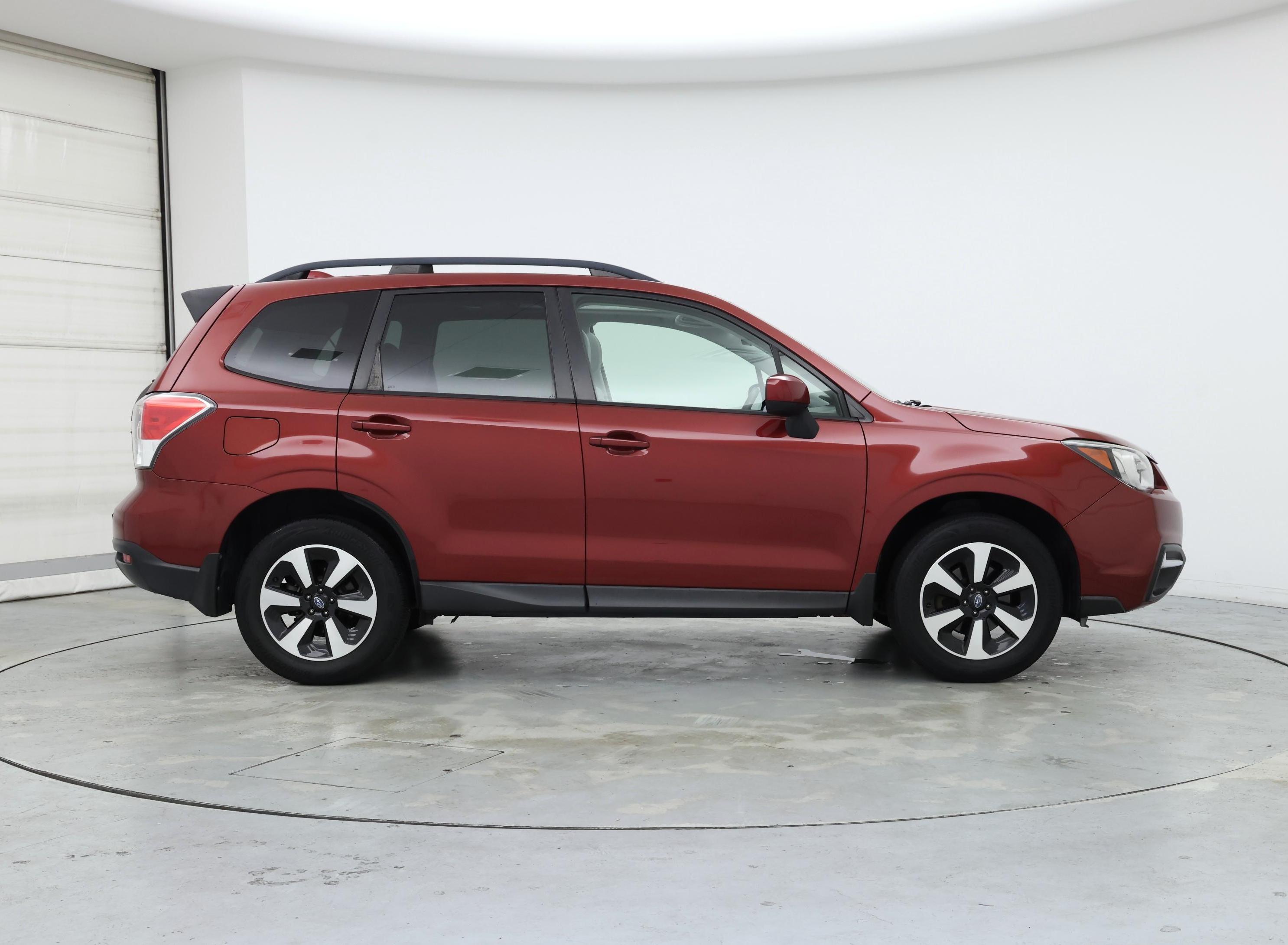 Thumbnail: 2018 Subaru Forester - 7