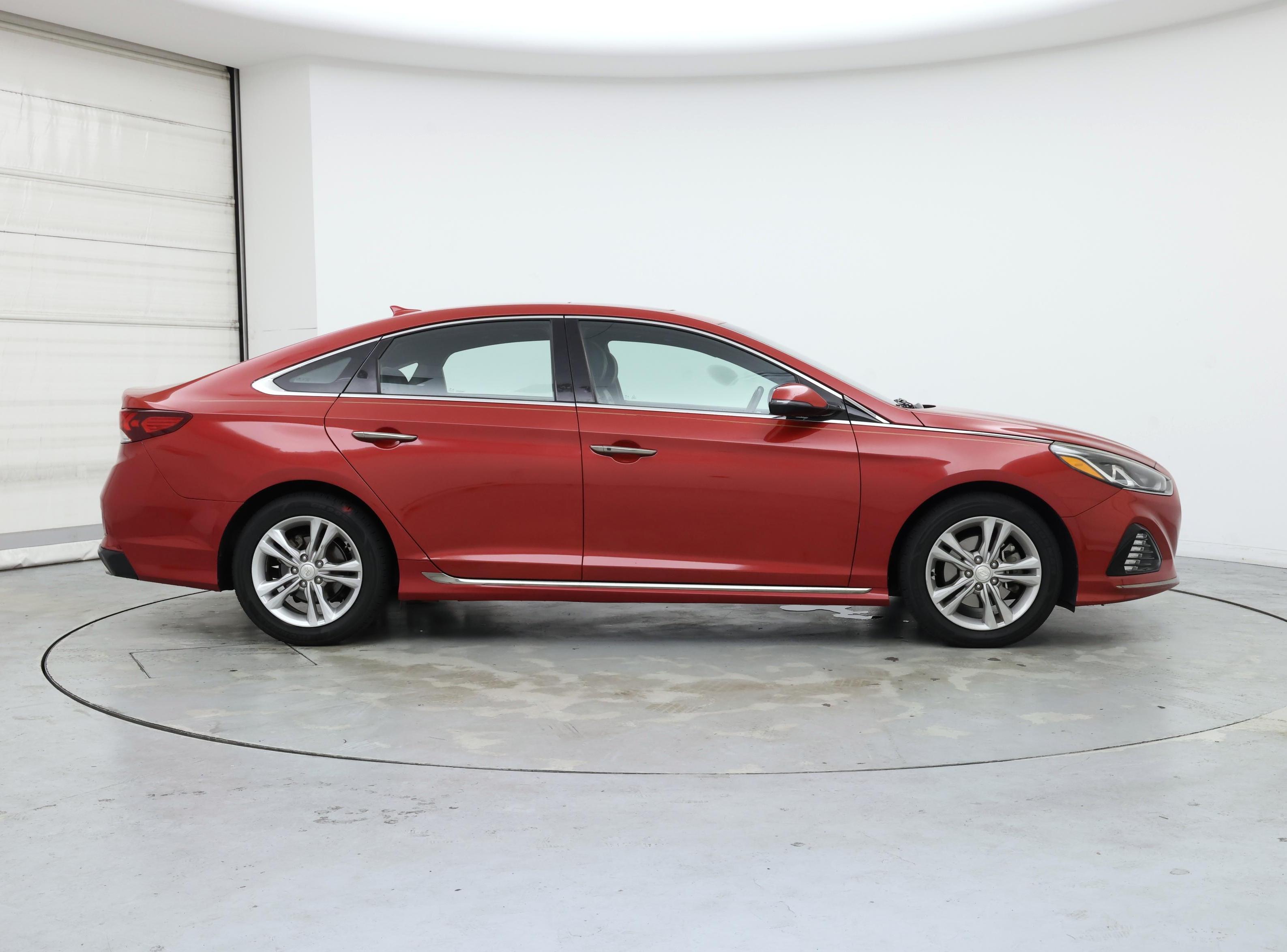 Thumbnail: 2018 Hyundai Sonata - 7