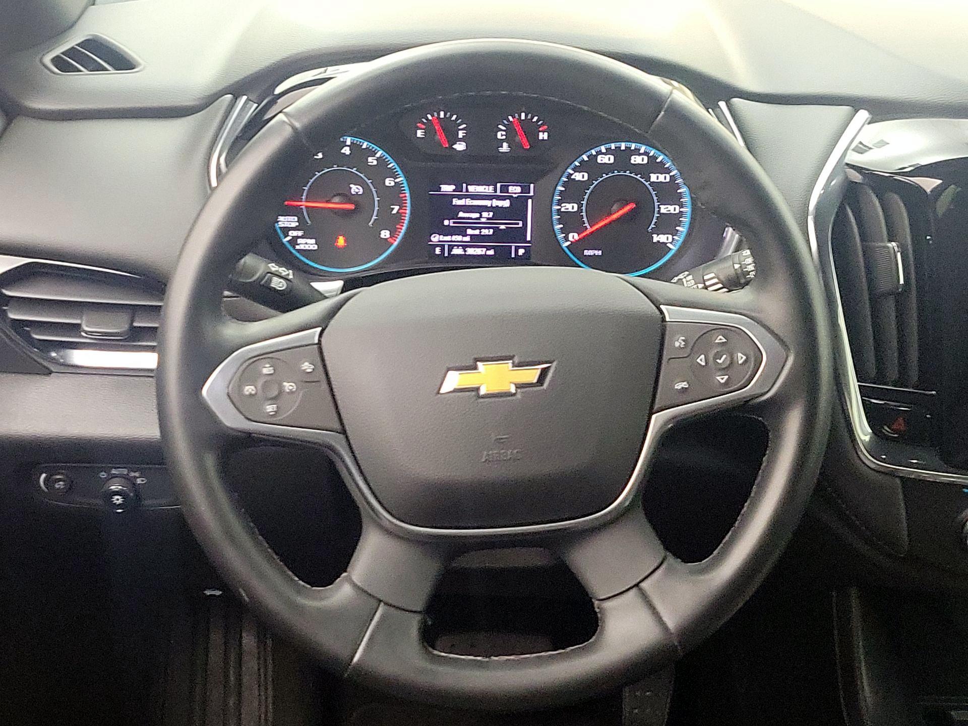 Thumbnail: 2023 Chevrolet Traverse - 10