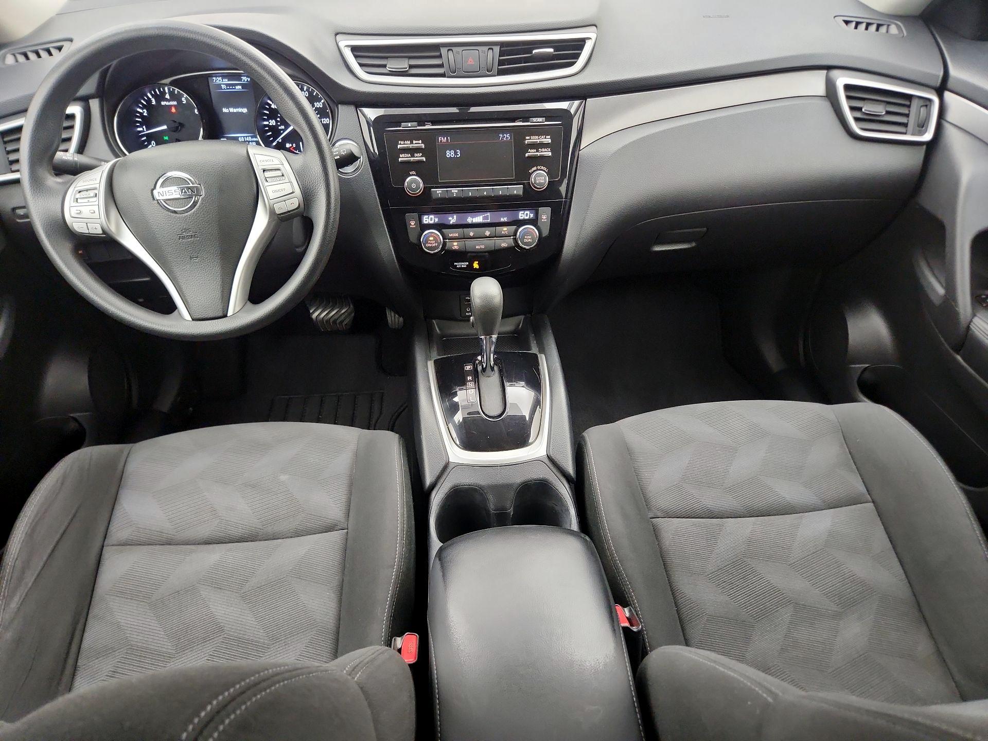 Thumbnail: 2016 Nissan Rogue - 9