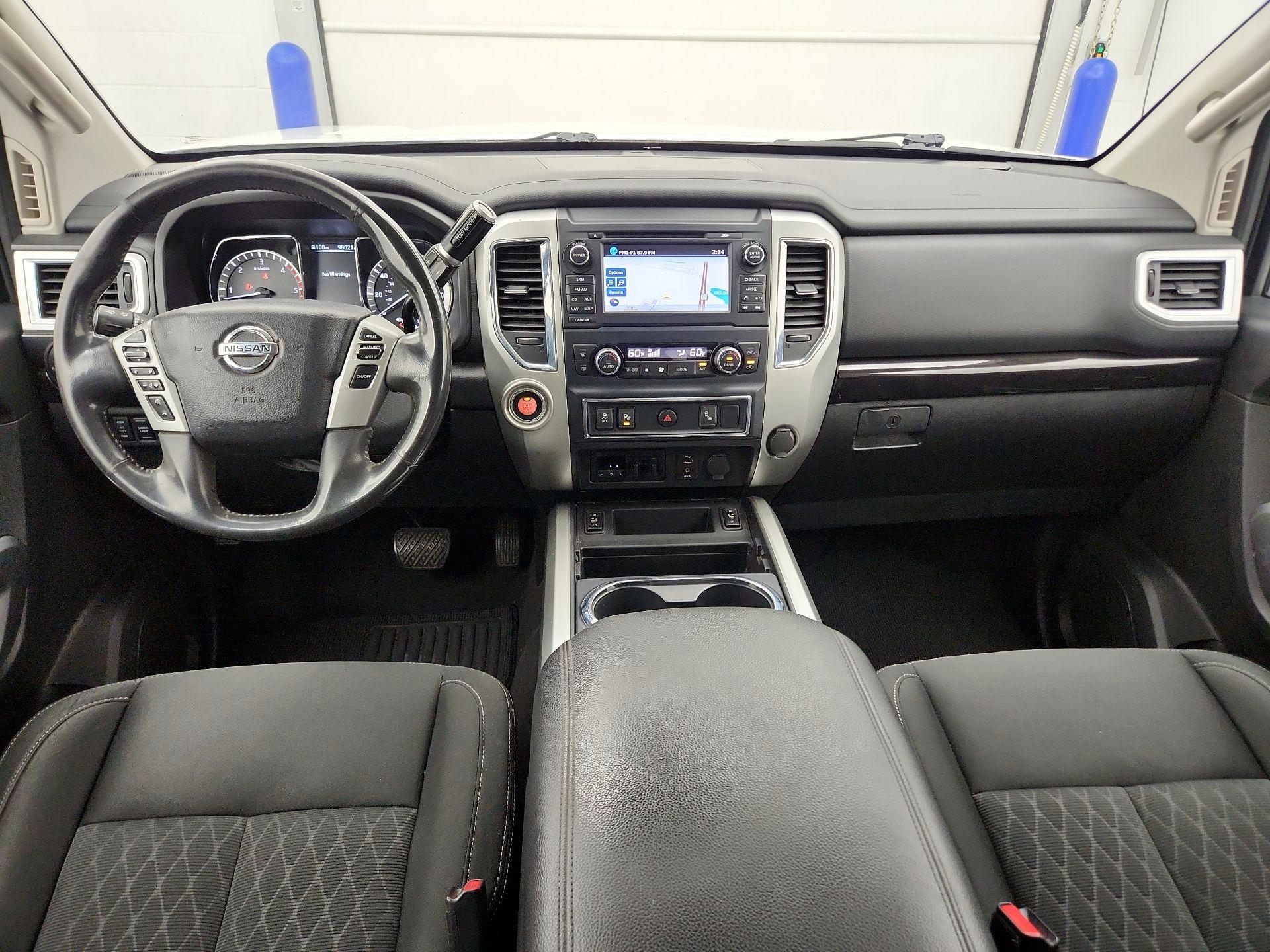 Thumbnail: 2017 Nissan Titan - 9