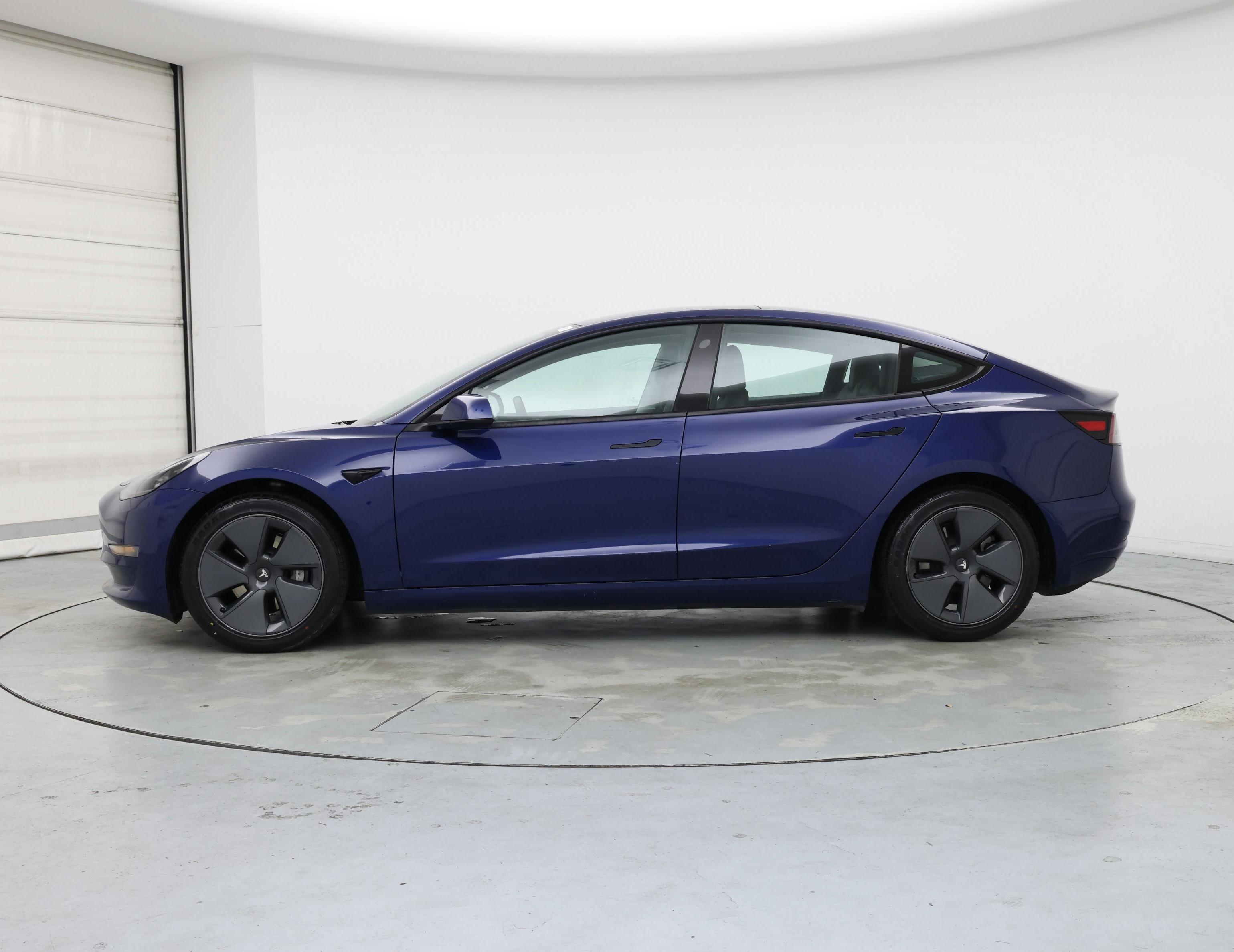 Thumbnail: 2022 Tesla Model 3 - 3