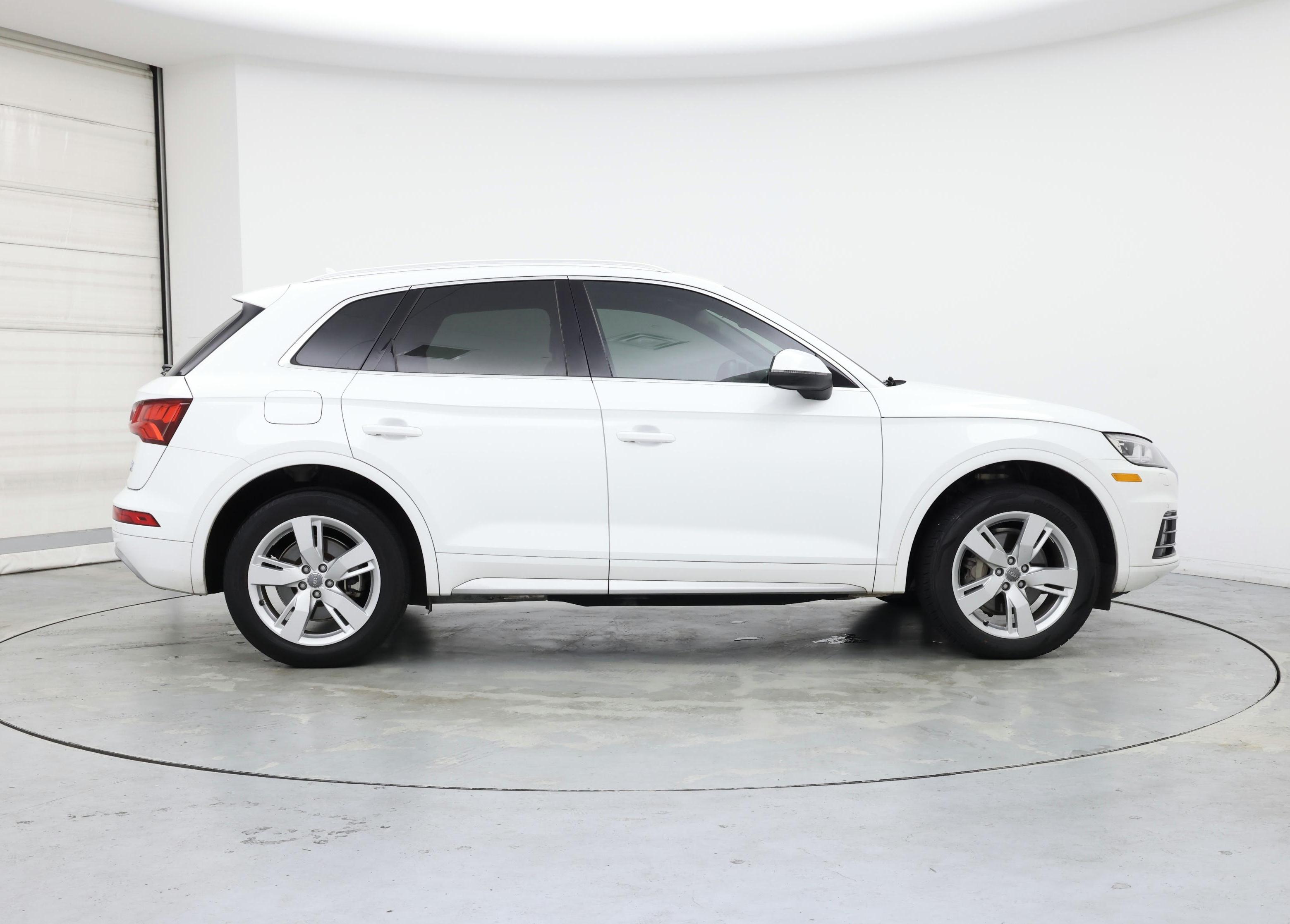 Thumbnail: 2018 Audi Q5 - 7