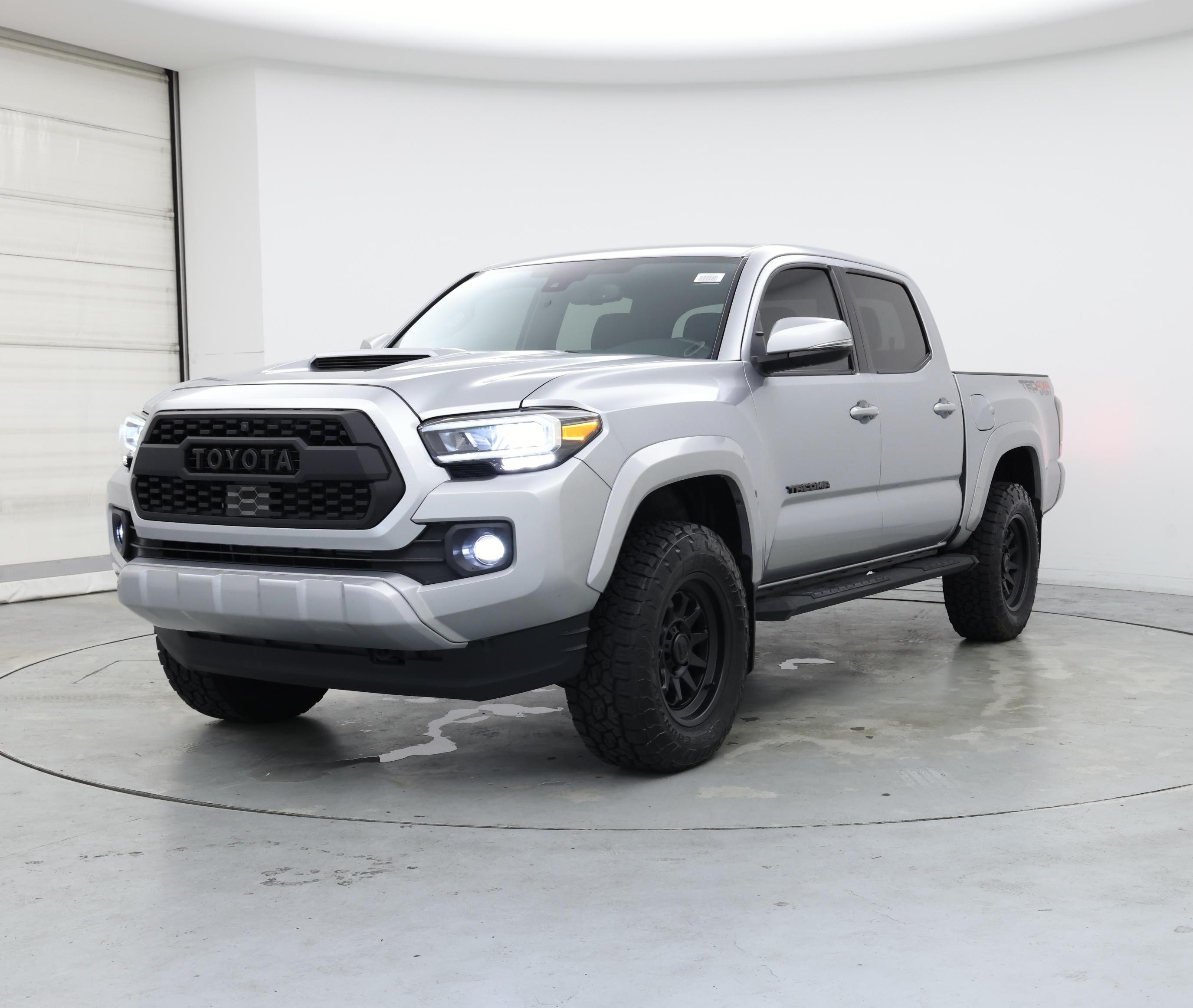 Thumbnail: 2023 Toyota Tacoma - 4
