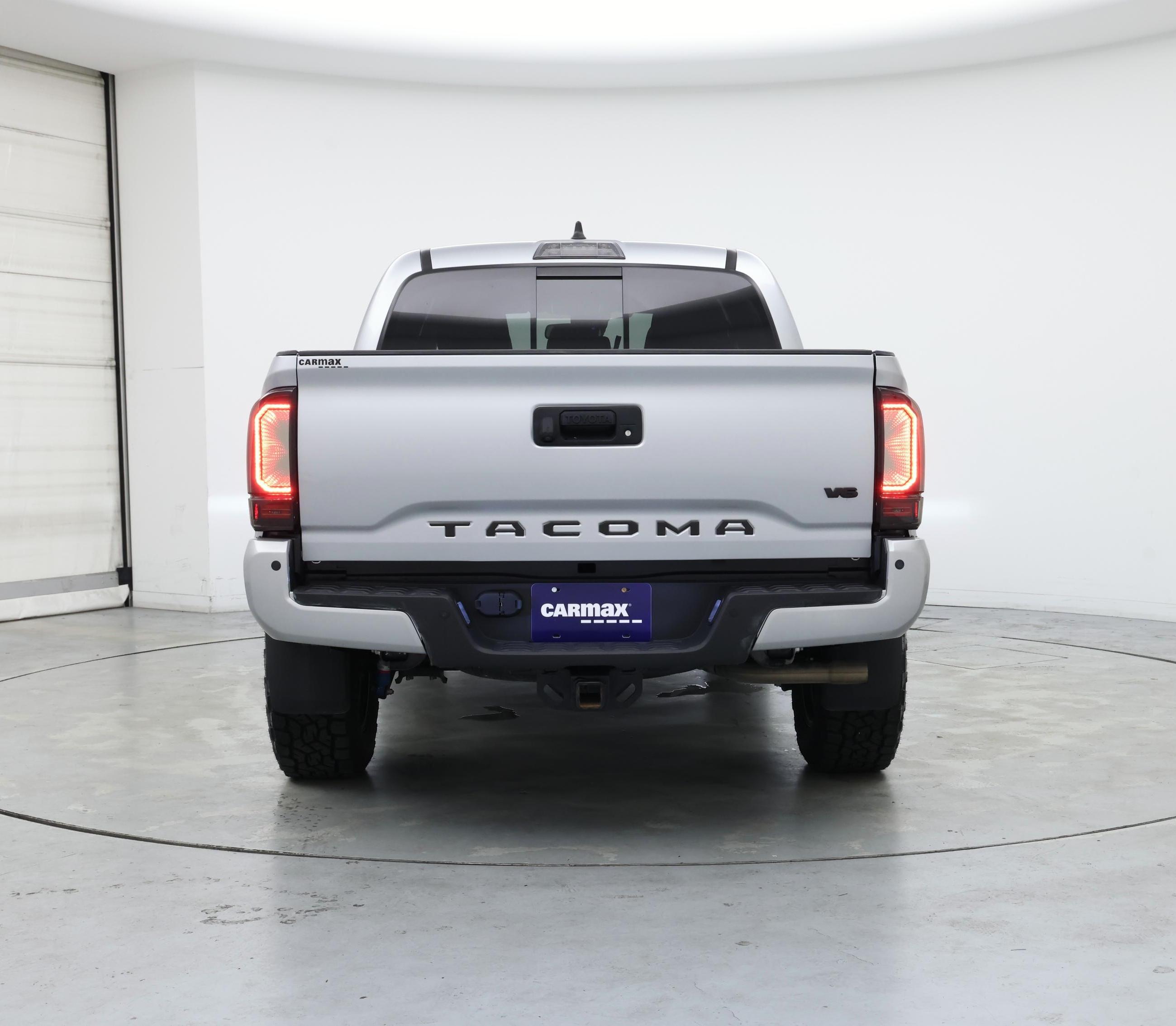 Thumbnail: 2023 Toyota Tacoma - 6