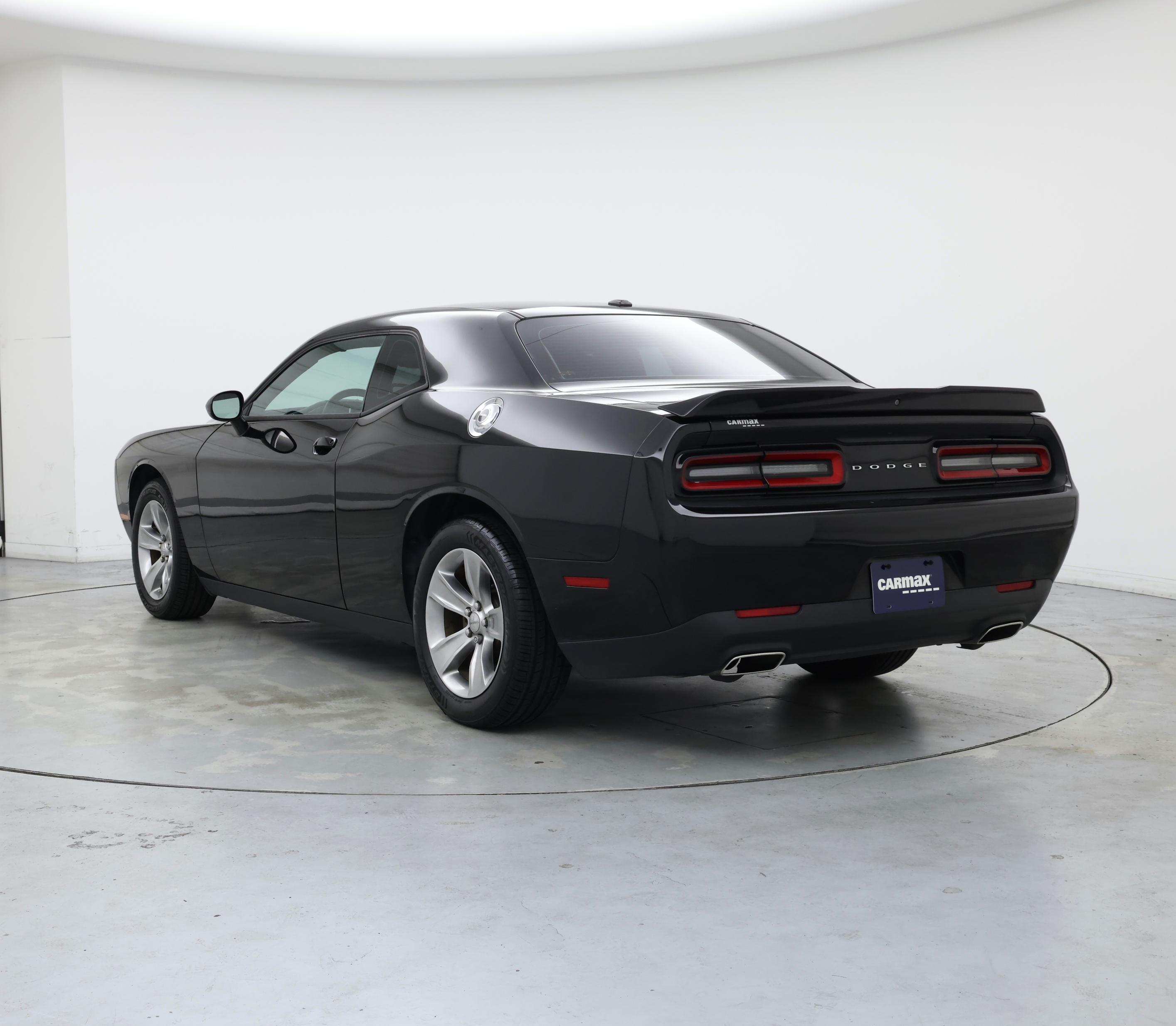 Thumbnail: 2022 Dodge Challenger - 2