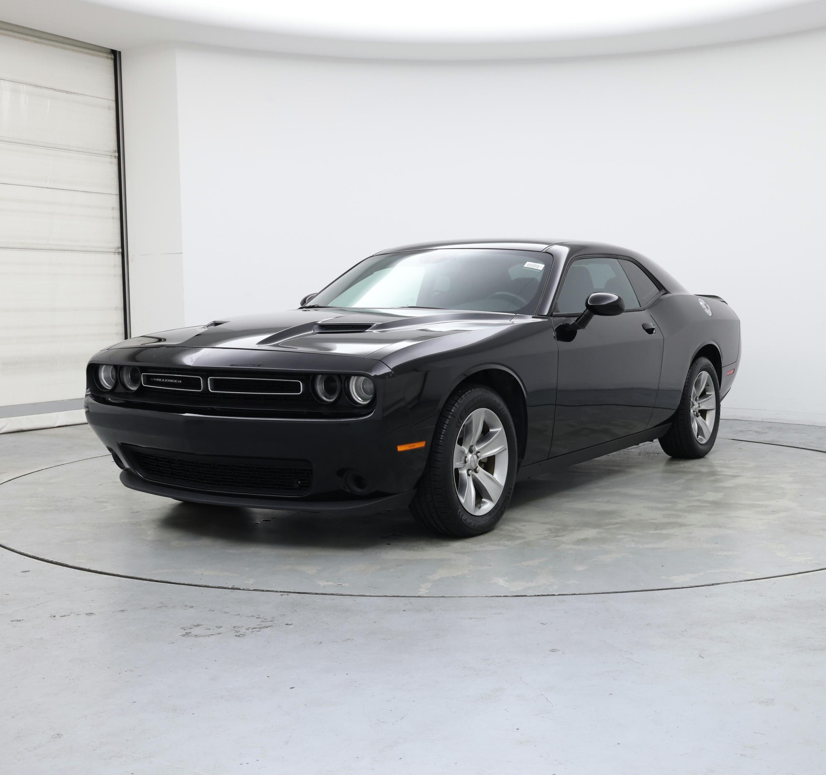 Thumbnail: 2022 Dodge Challenger - 4