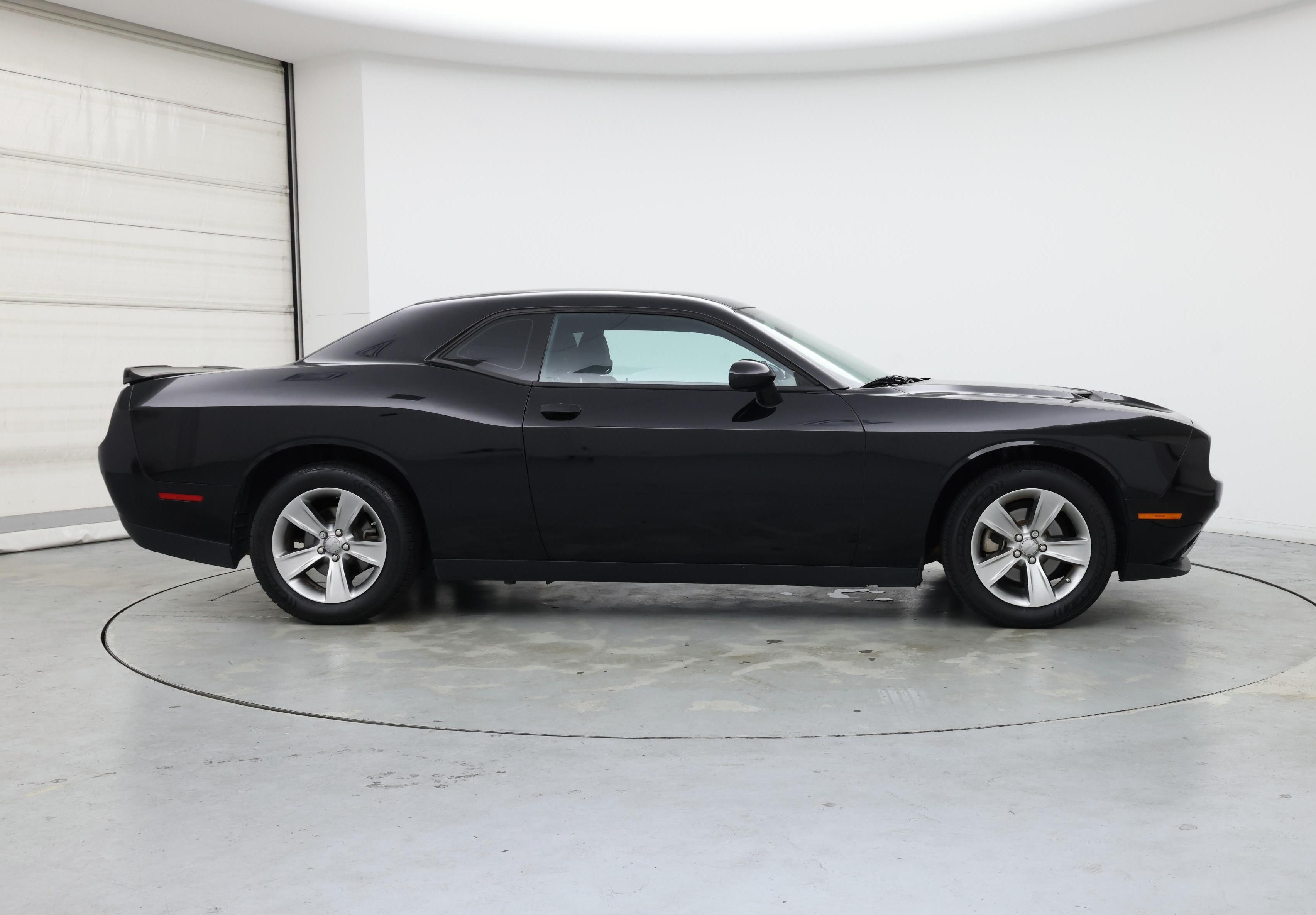 Thumbnail: 2022 Dodge Challenger - 7