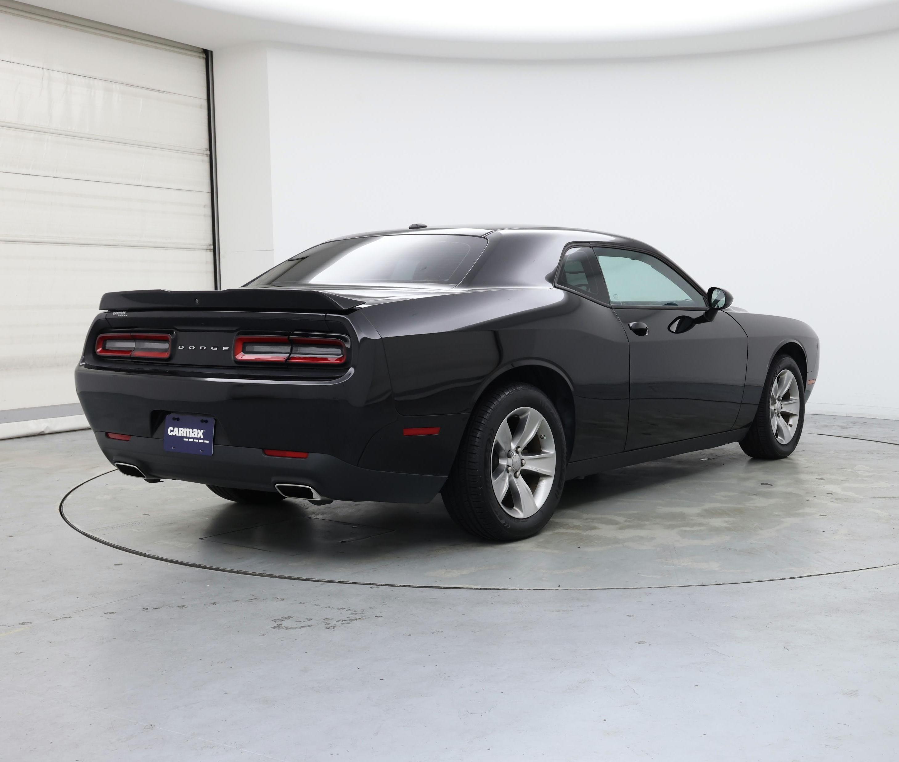 Thumbnail: 2022 Dodge Challenger - 8